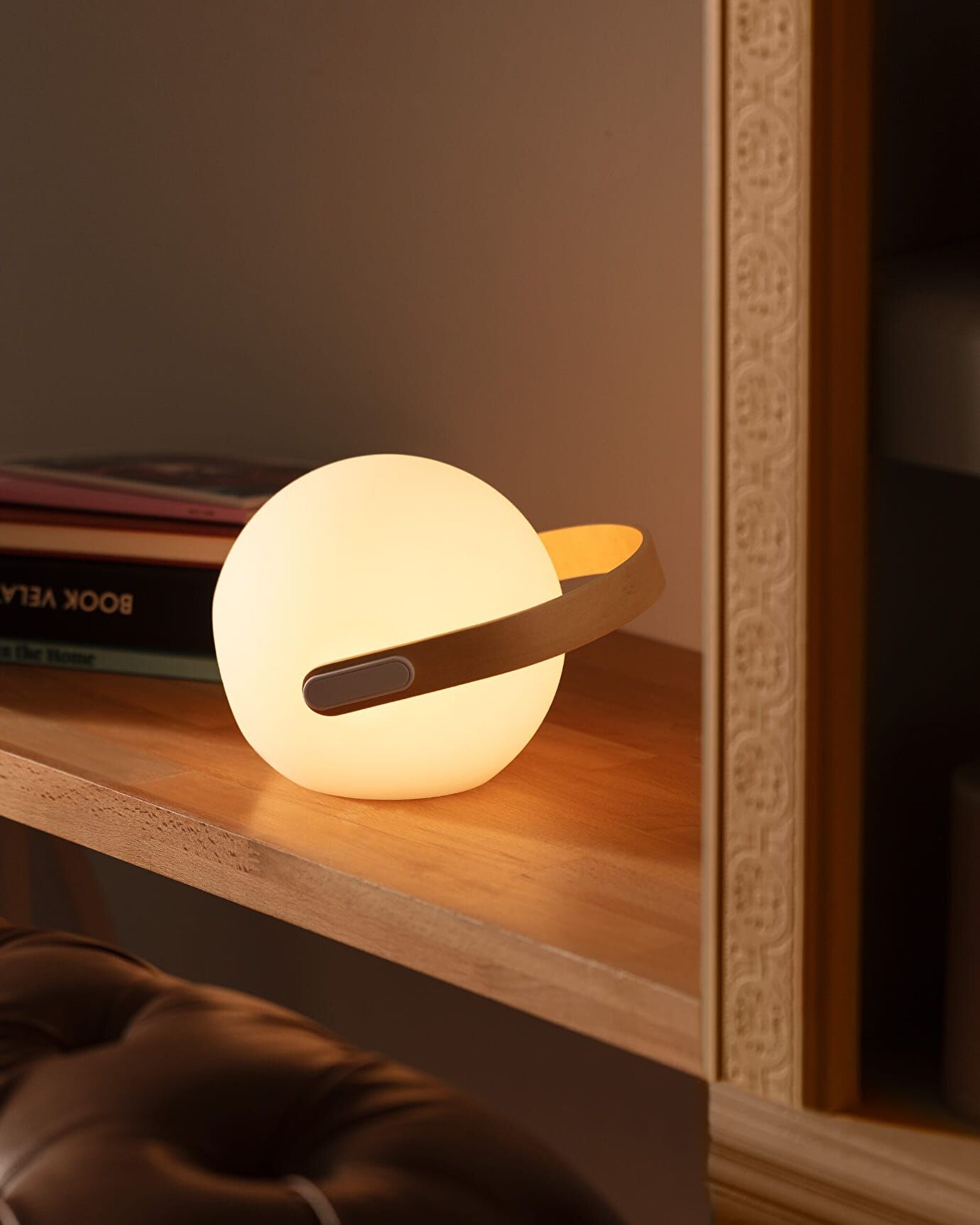 أباجورة جانيت - 18 سم - 2