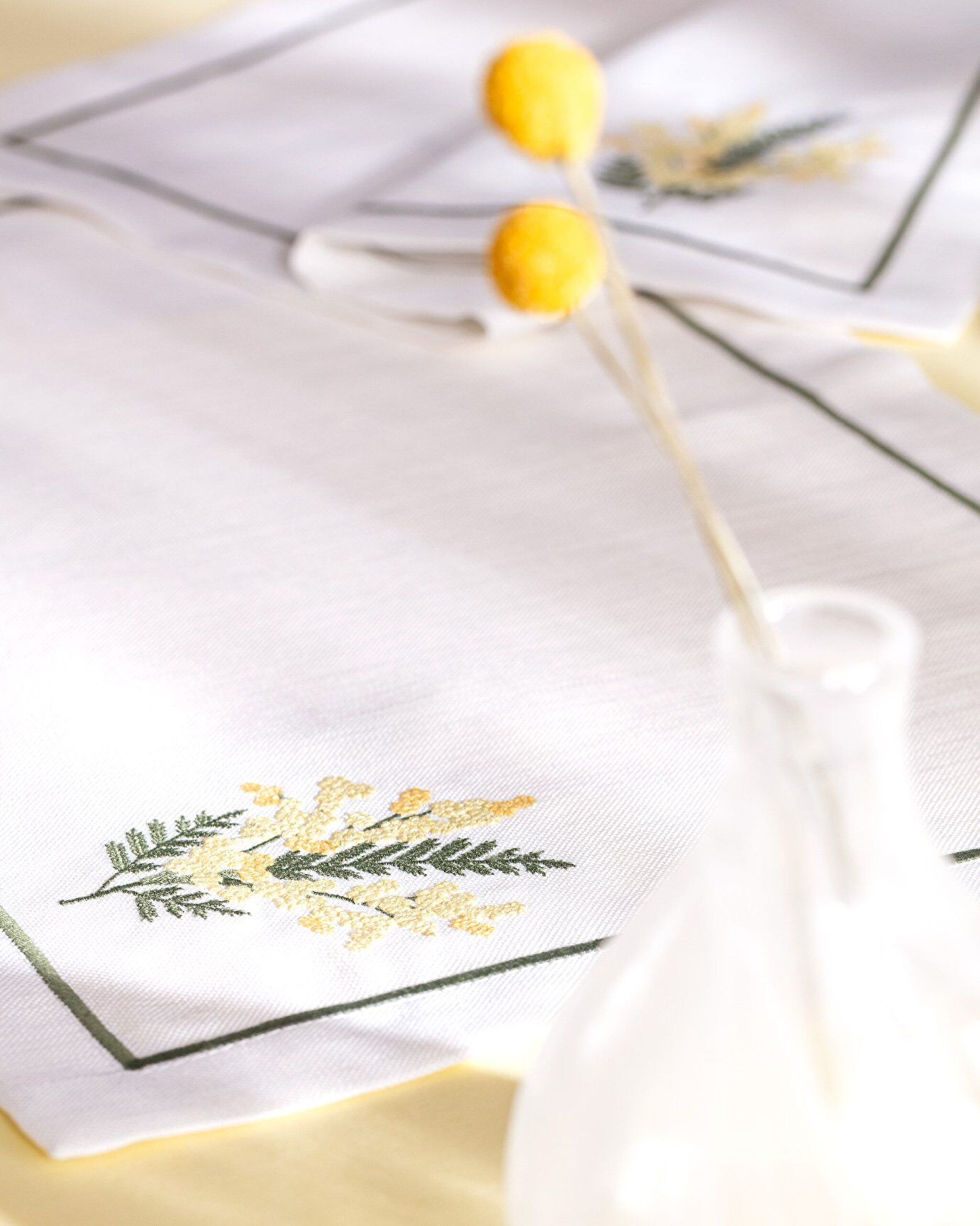 مفرش أطباق بيرثيم مكون من قطعتين - 3