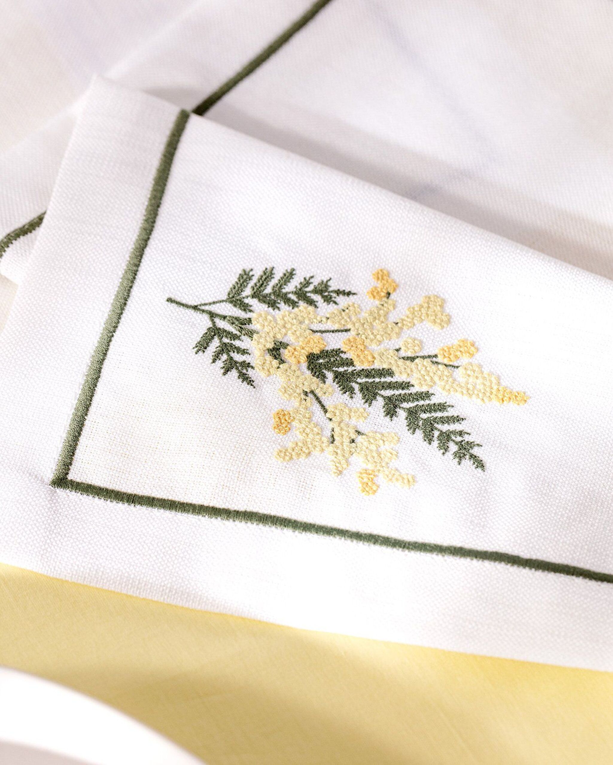 مفرش أطباق بيرثيم مكون من قطعتين - 1