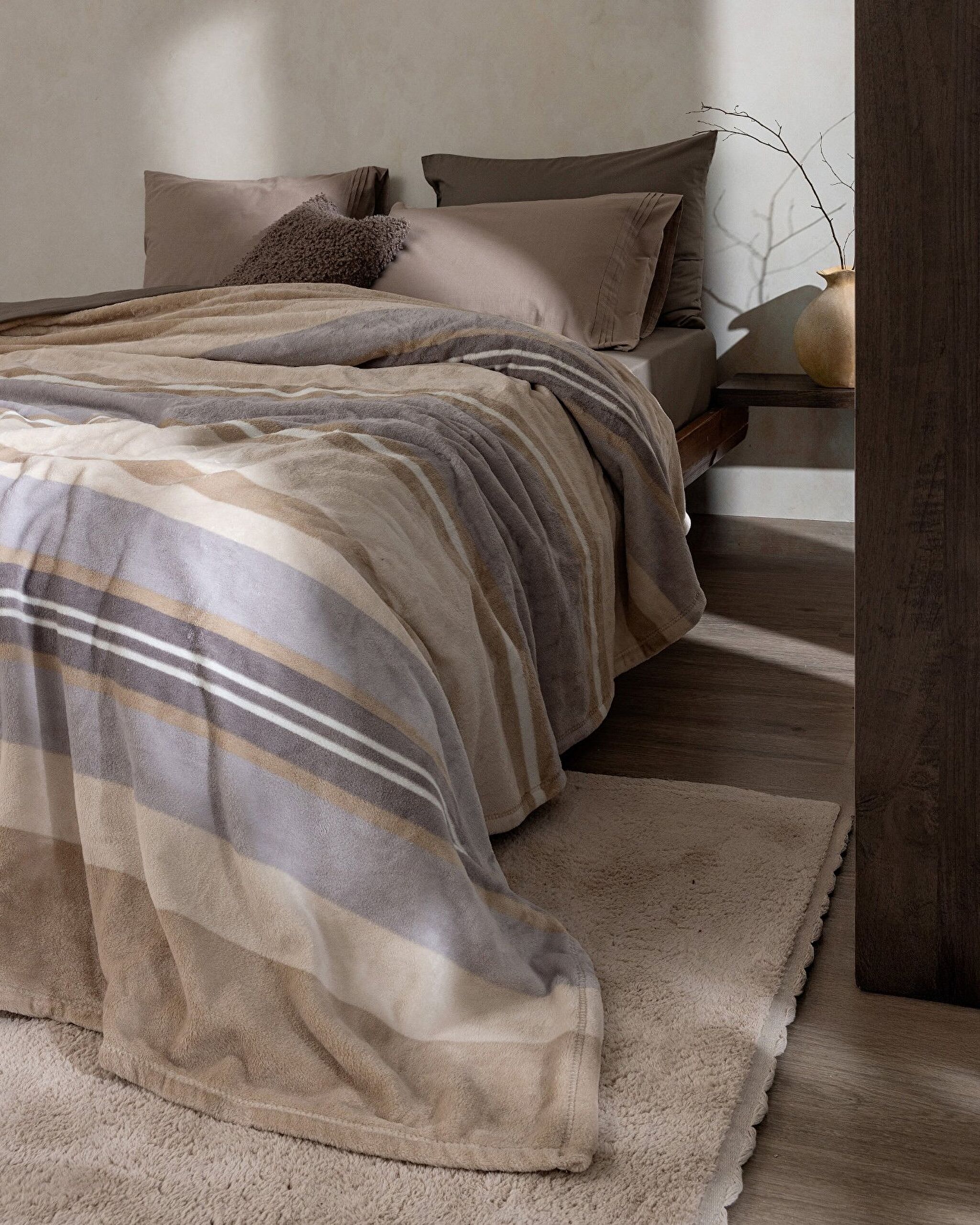 بطانية ويلو سوفت مطبوعةmozel - 2