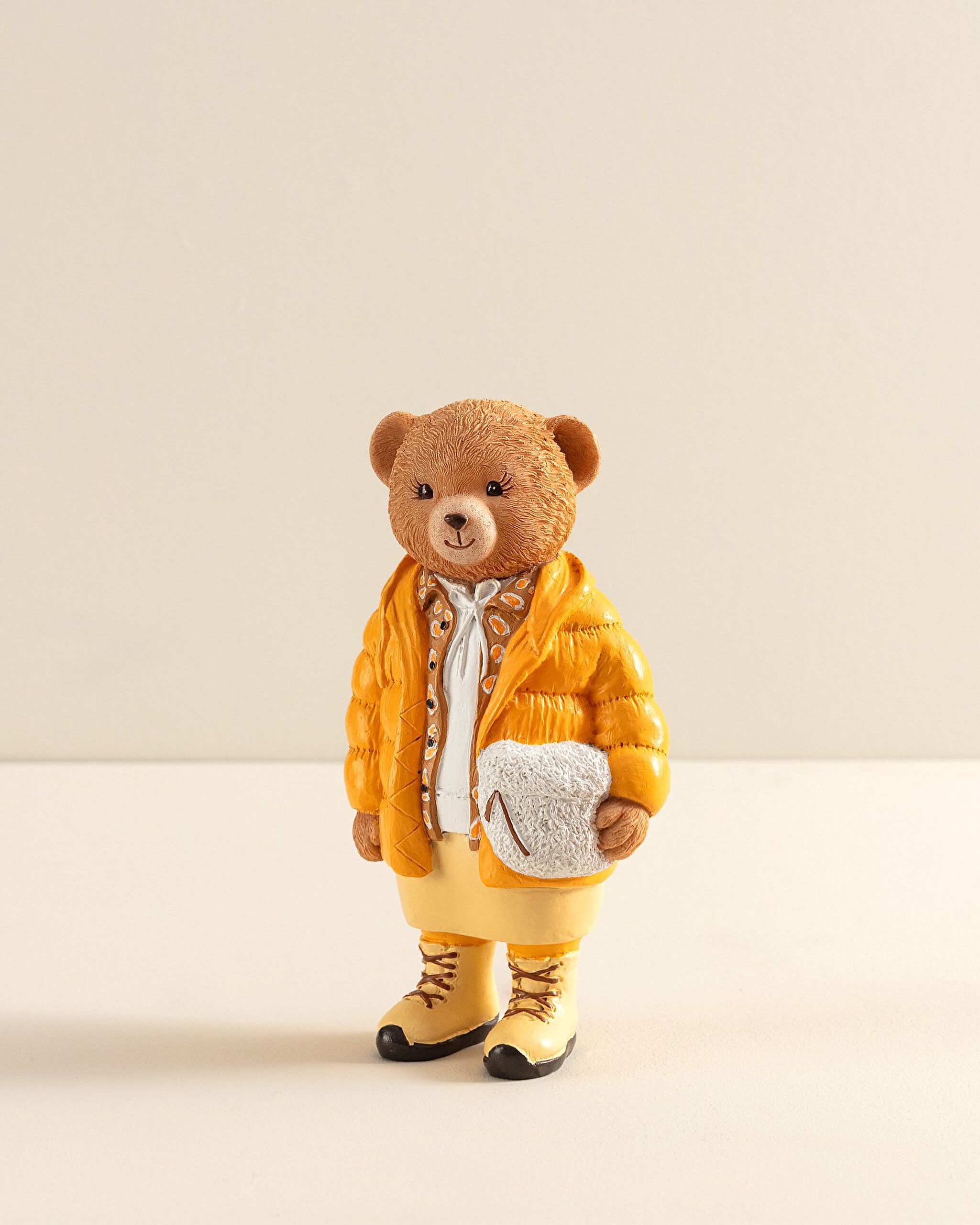 Madelyn beer beeldje - 5