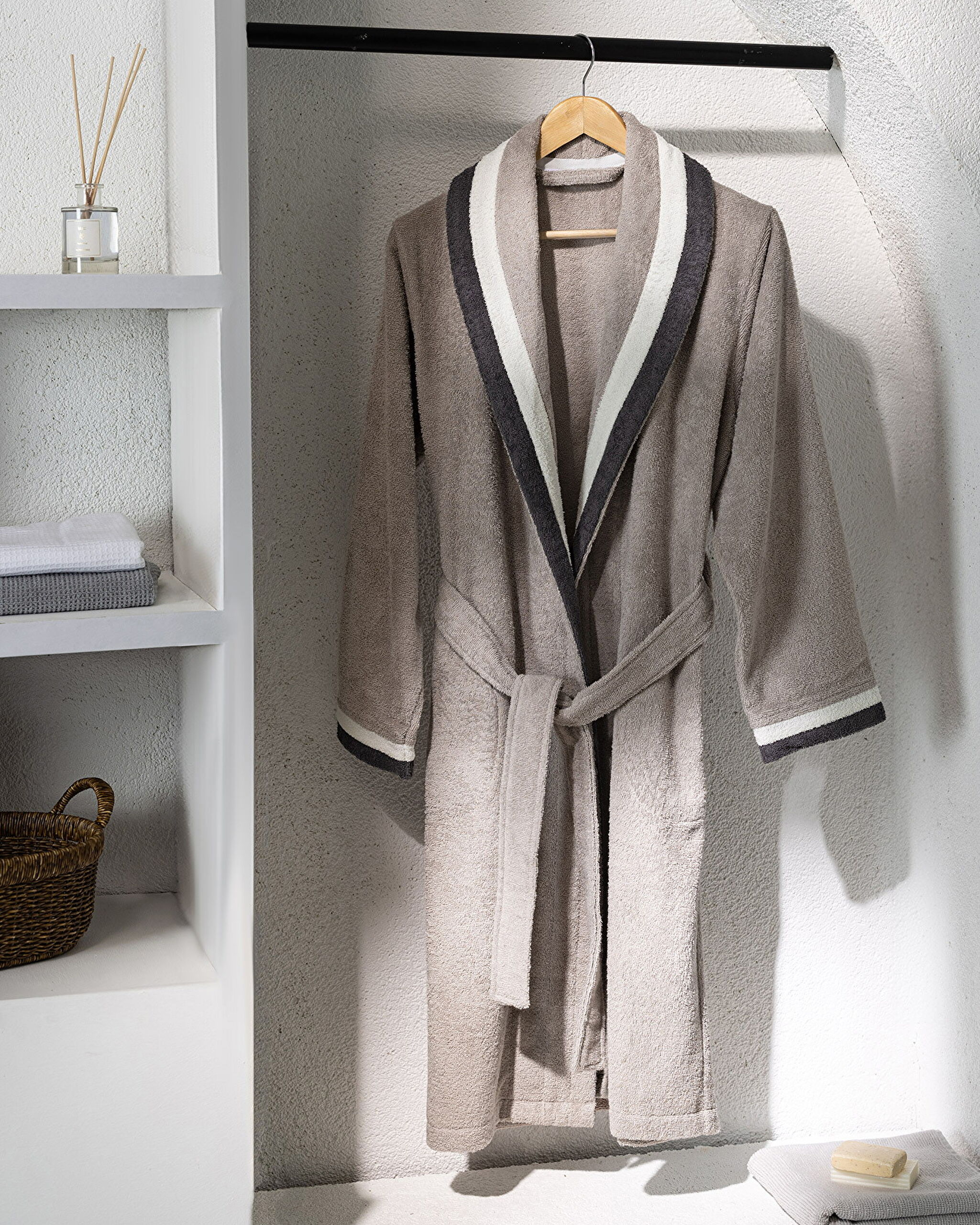 ⁠ Raina Women's Bathrobe_0}