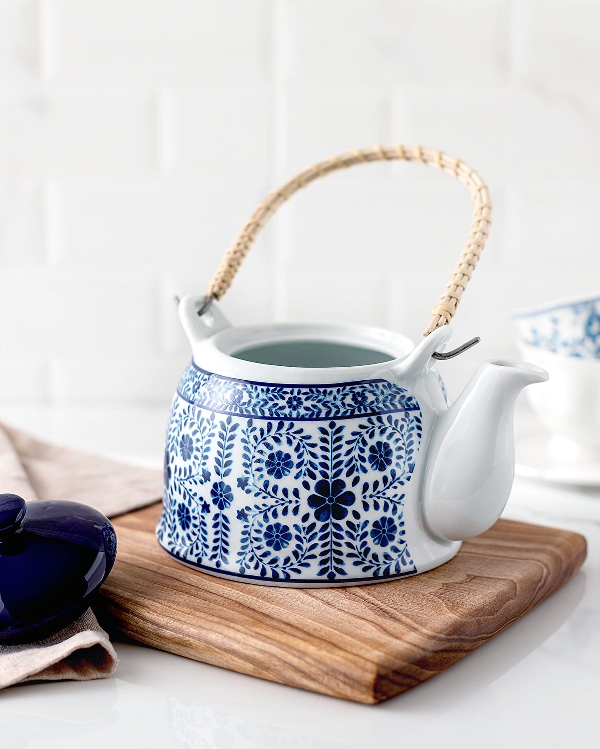 Nostalgic Papillon Teapot - 1