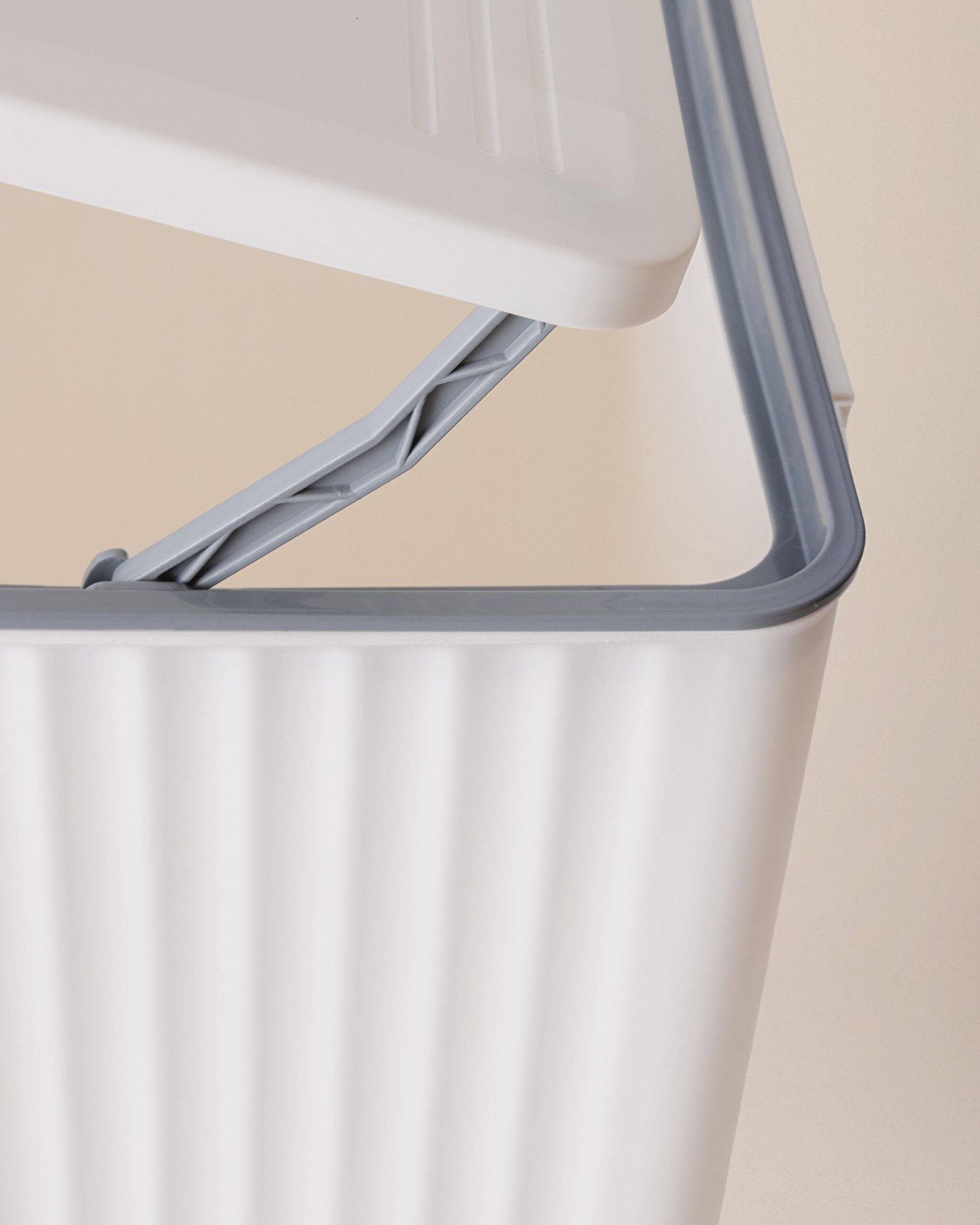 Ninon hangende prullenbak 12,5 lt - 4