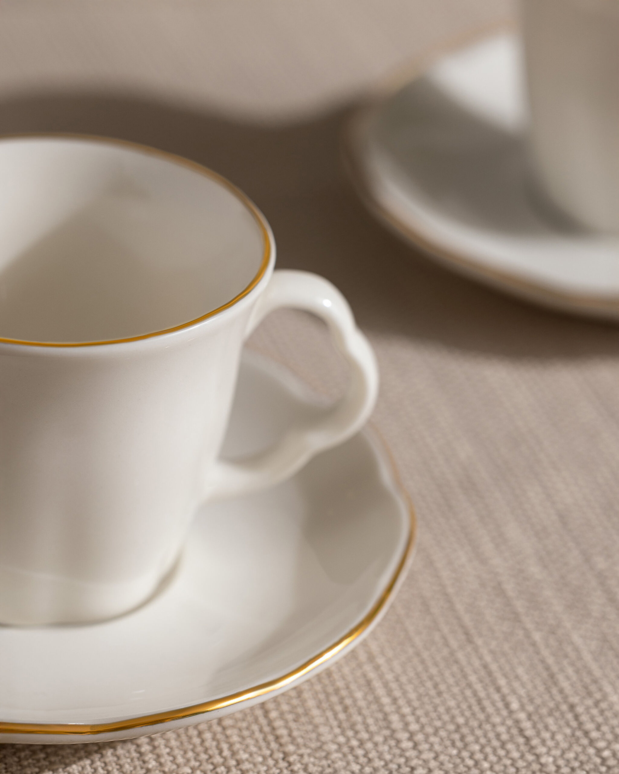 Coffret de 12 tasses à café Vela pour 6 personnes - Blanc/Or - 90 ml - 1