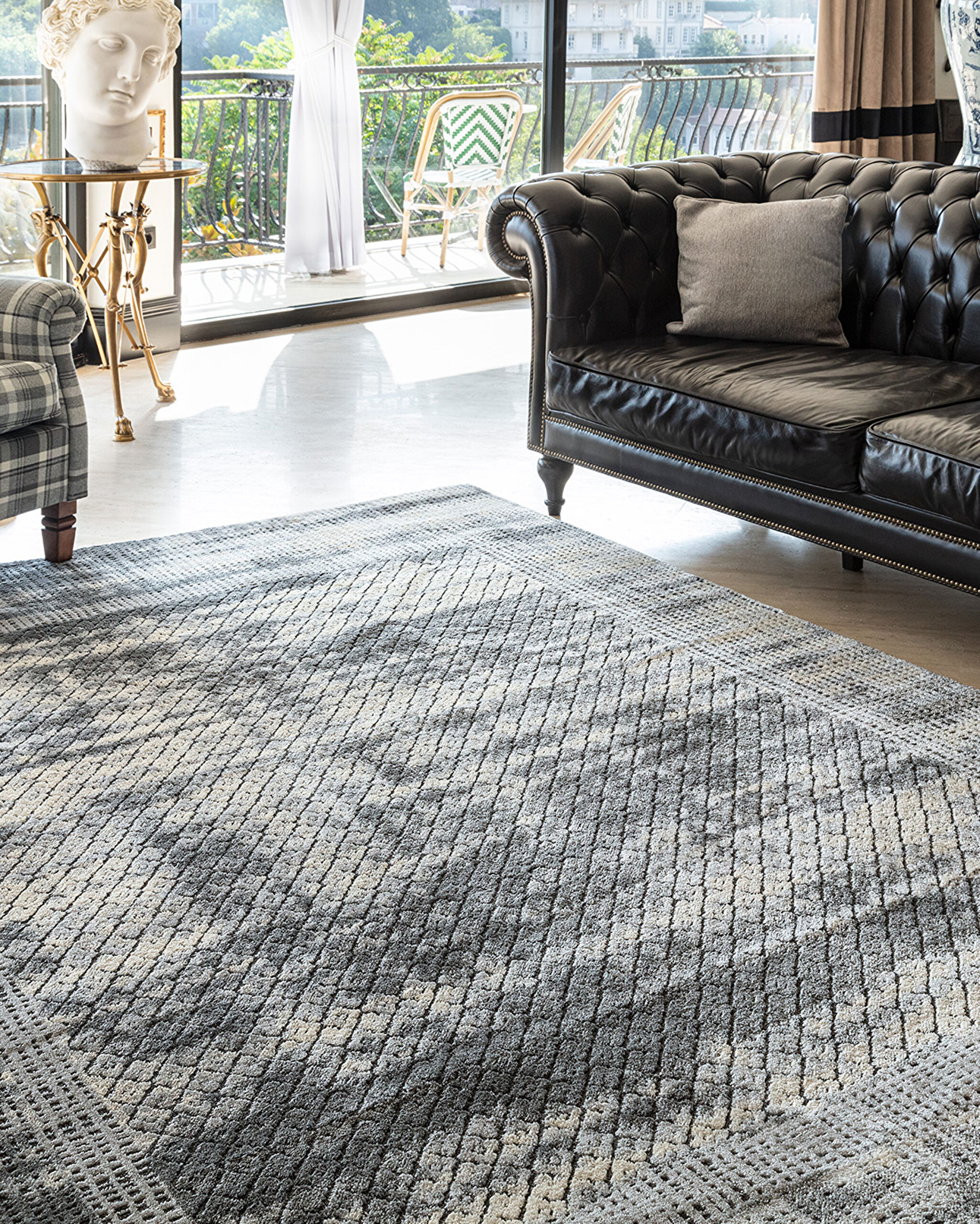 كلوديا سجادة - 4