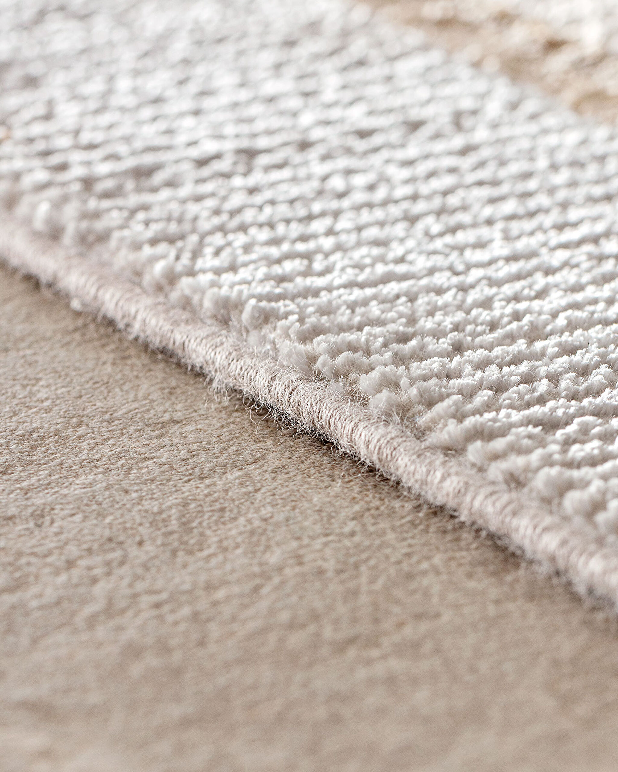 Mandel Carpet - 200x290 cm - 2