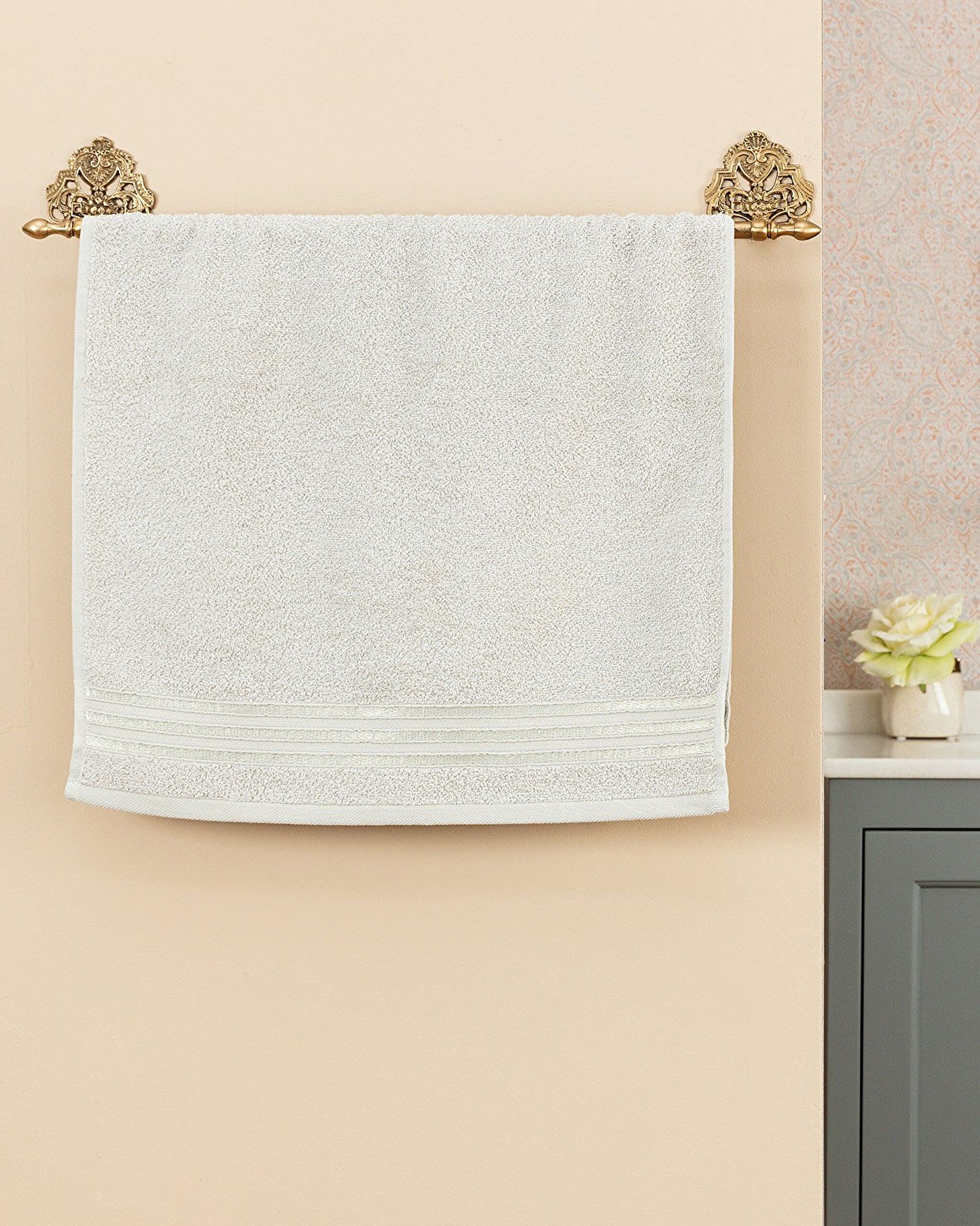 Maynor Border Flush Face Towel - 0