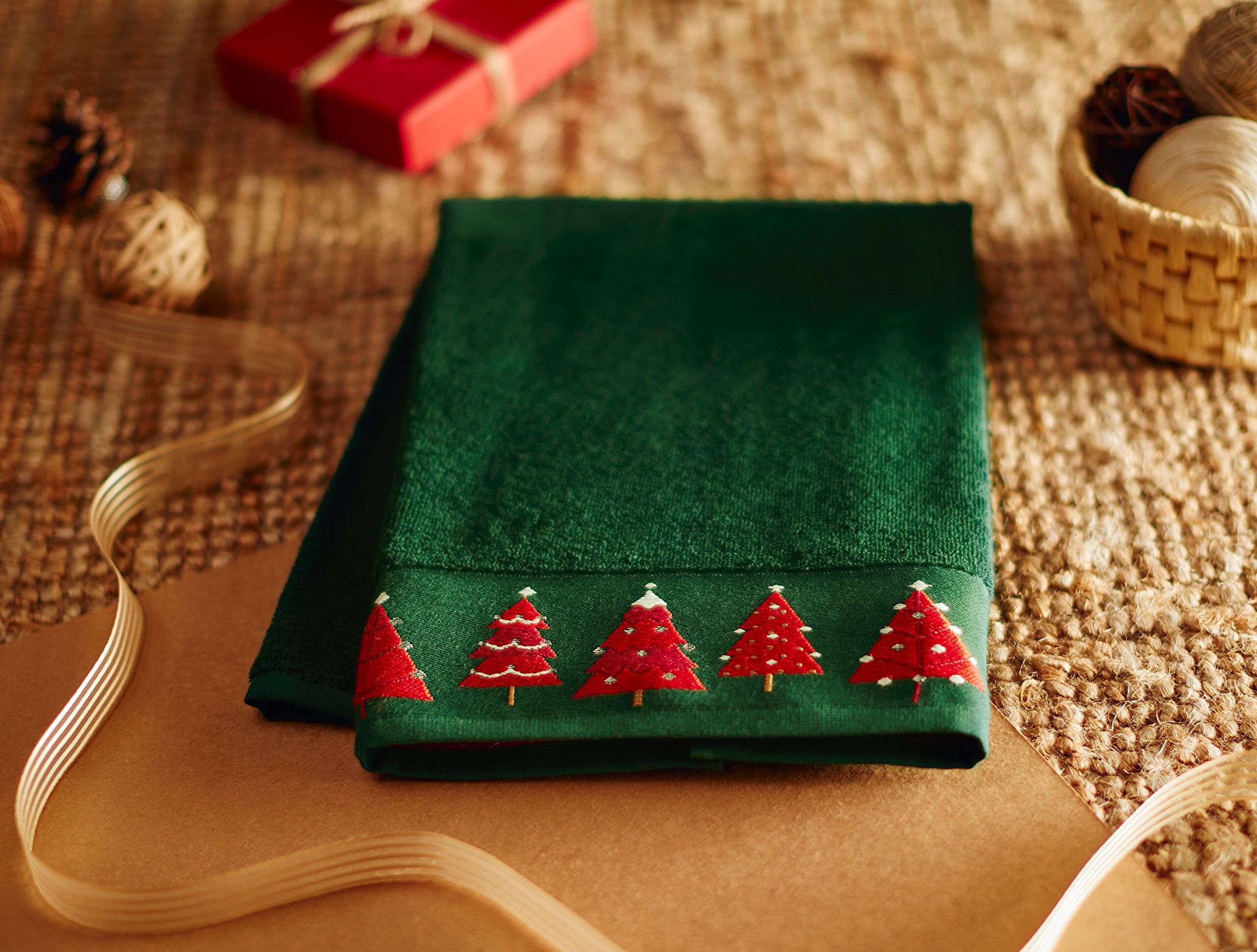 Louise Face Towel - 0