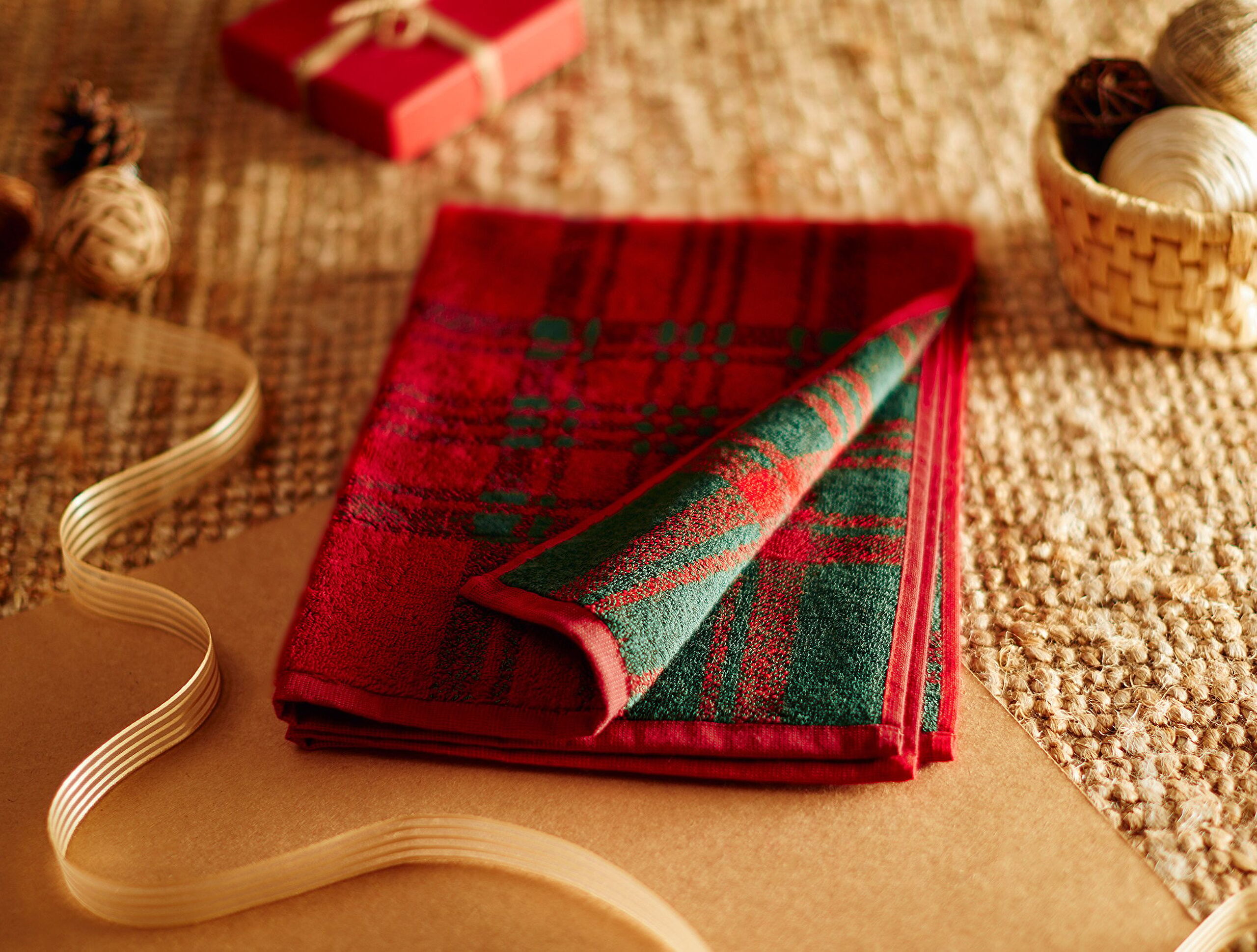 Jessica Face Towel - 0