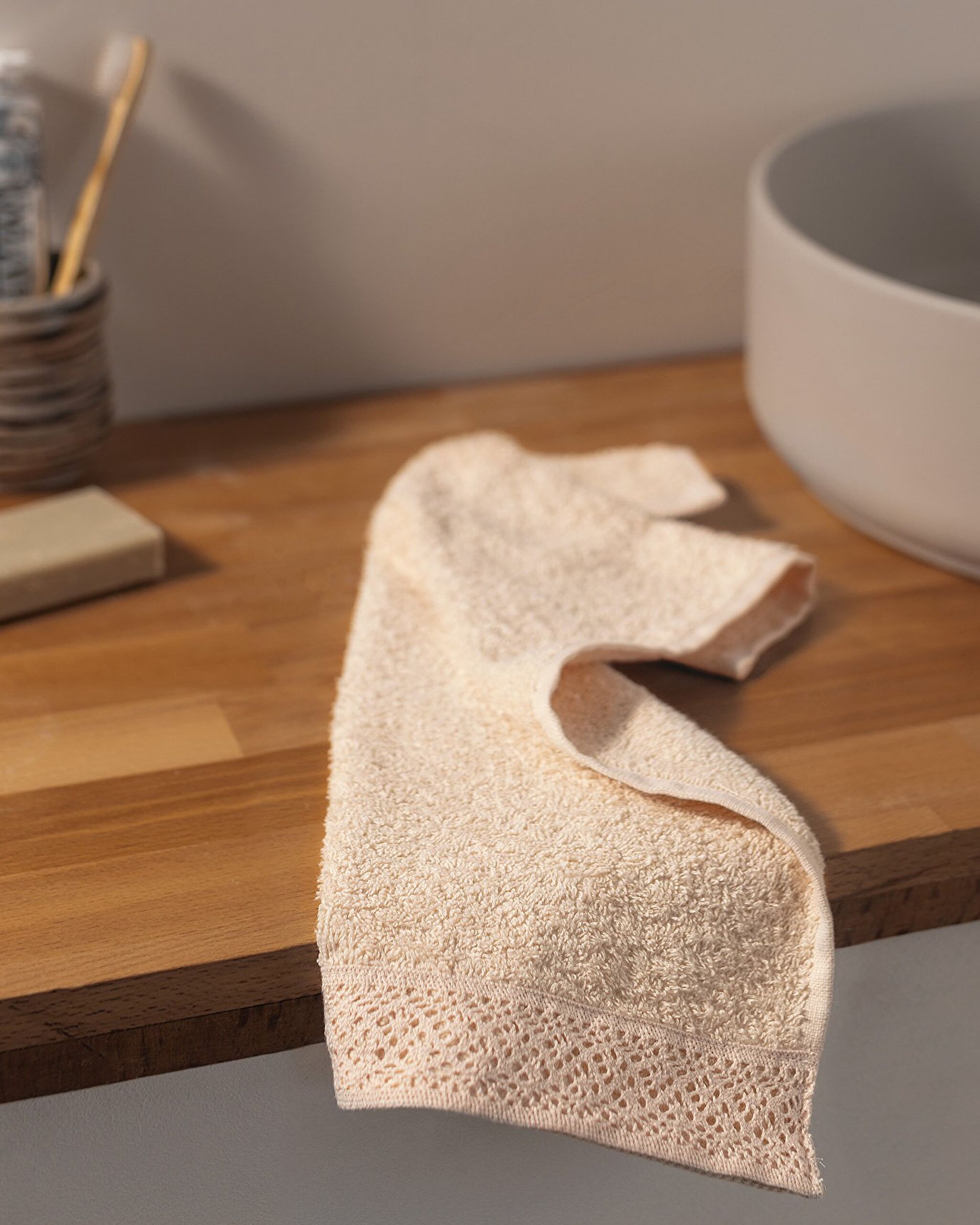 Angelique Hand Towel - 0