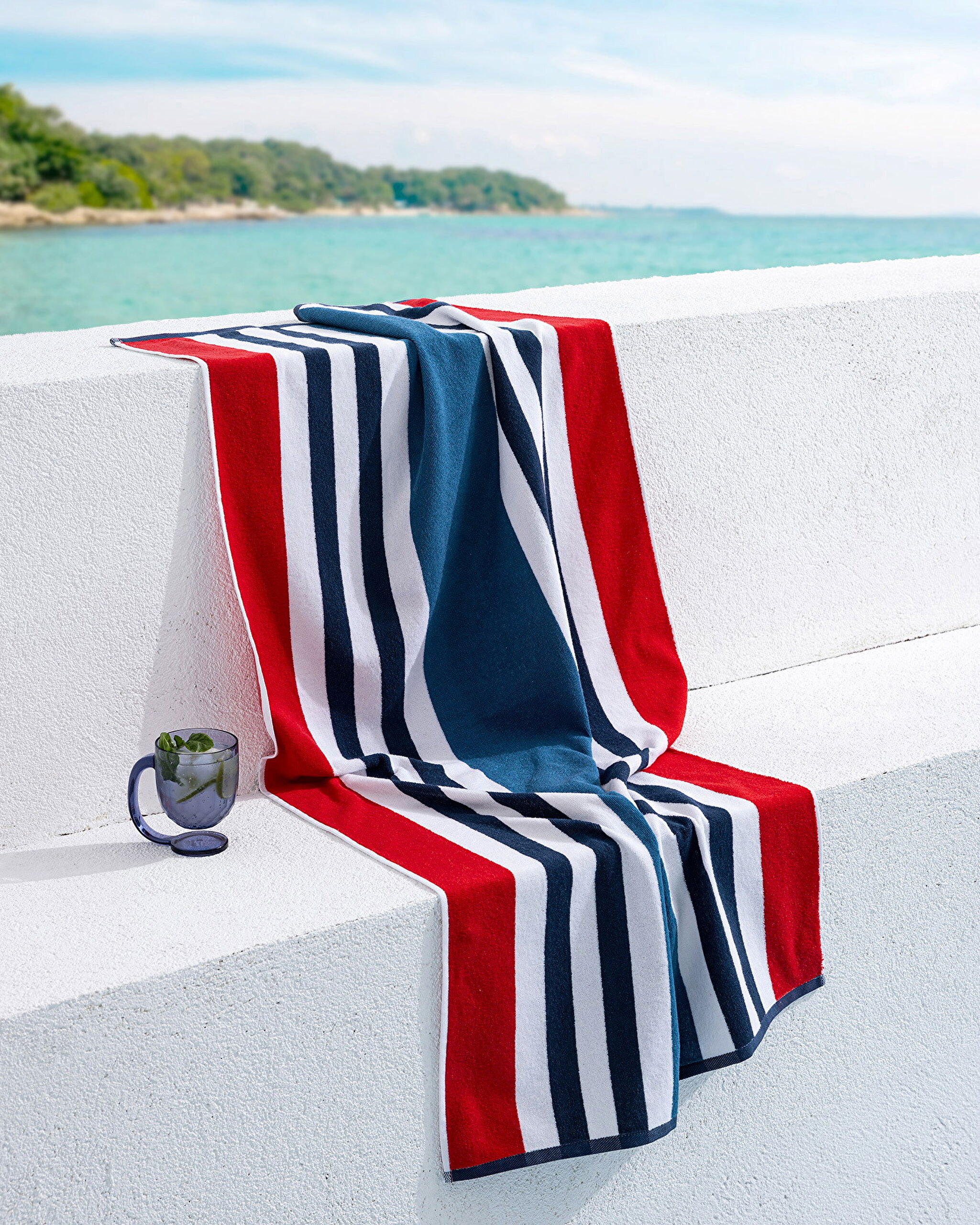 Serviette de Plage Denney 100% Coton - Bleu Marine/Rouge - 70x150 cm - 0