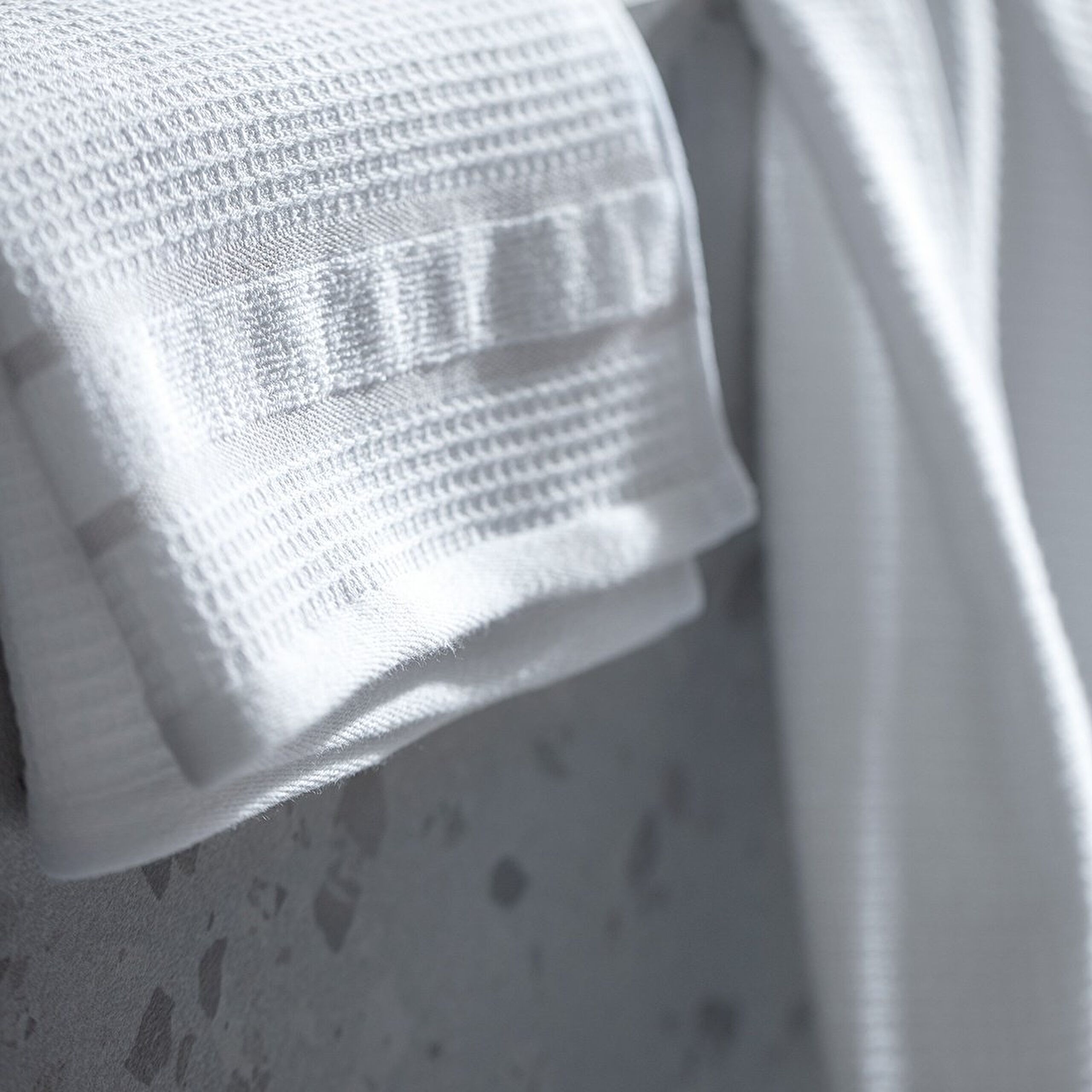 Renier 100% Cotton Towel Set - White - Luxury Collection - 3