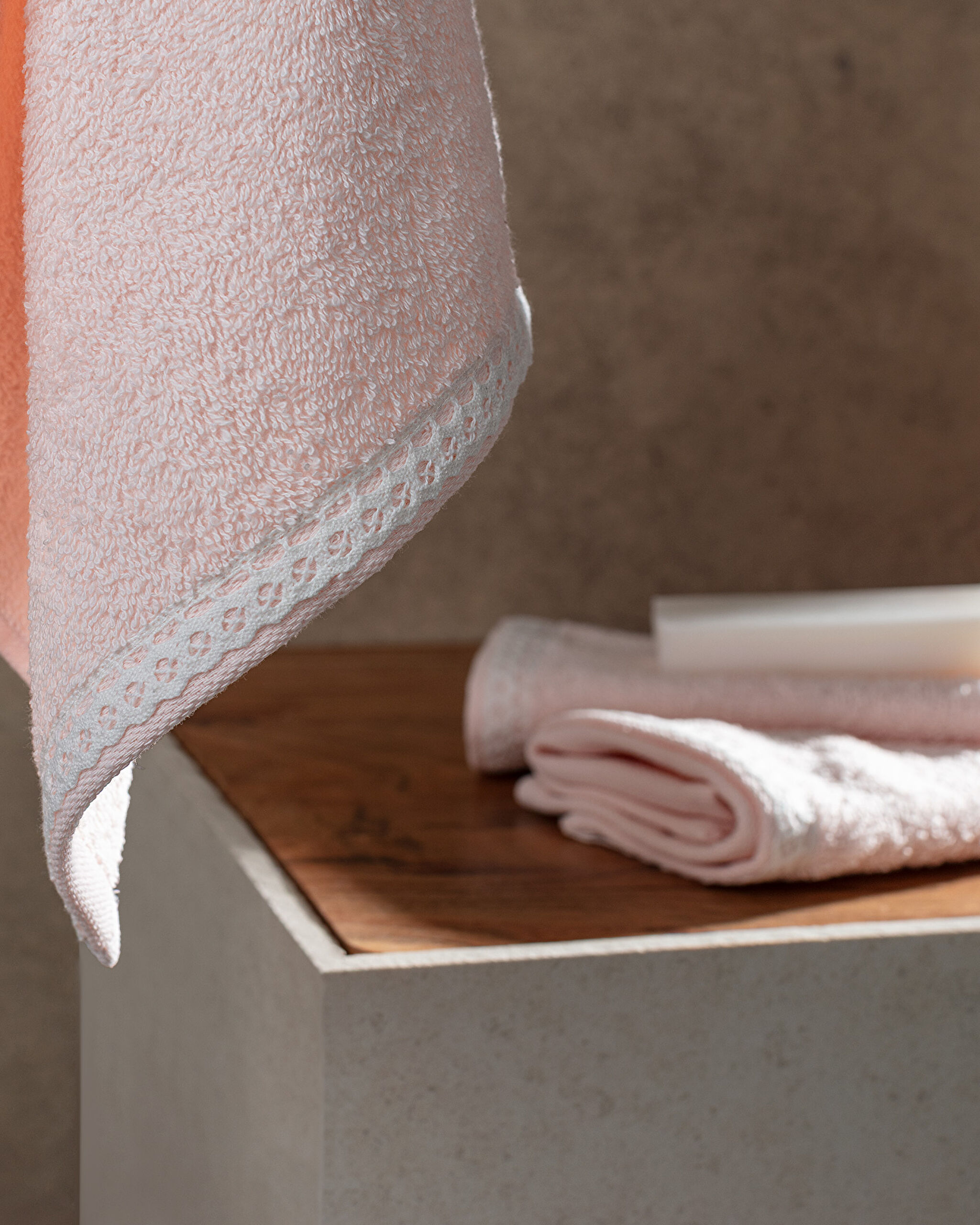 Avrice Towel&soap Set - 2