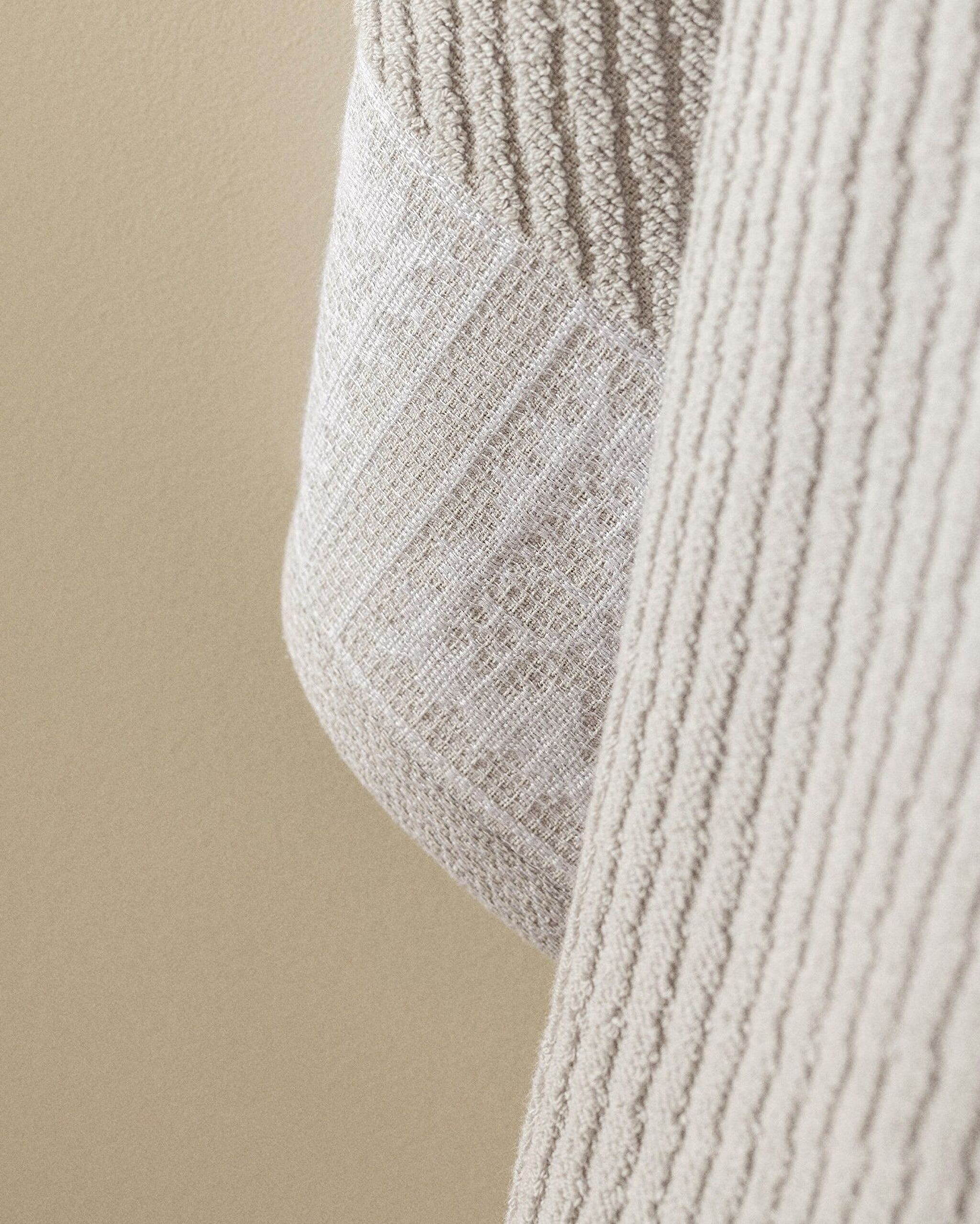 منشفة حمام زيستي - 2