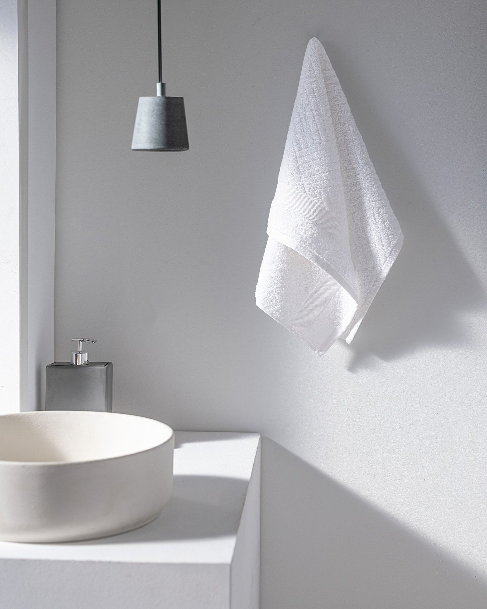 Etienne Face Towel - 0