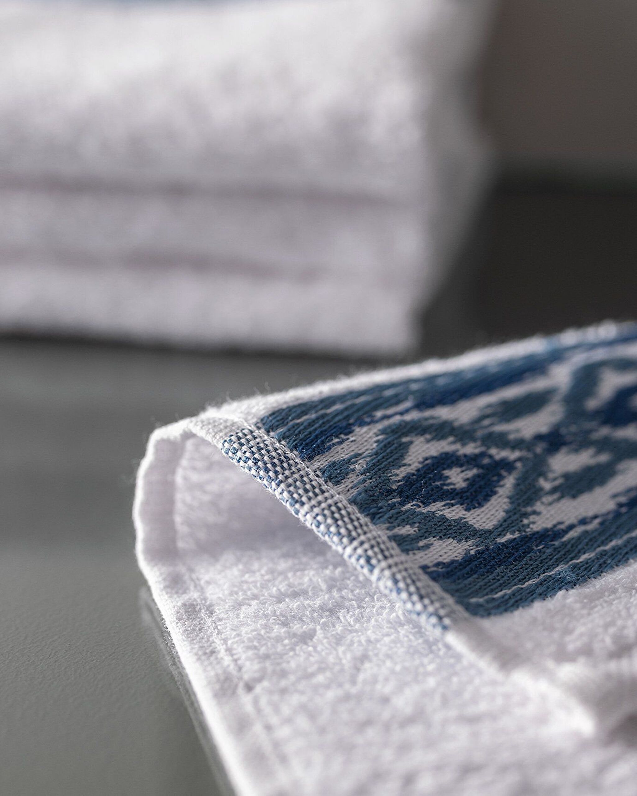 Daine 4 Pack Hand Towel - 4