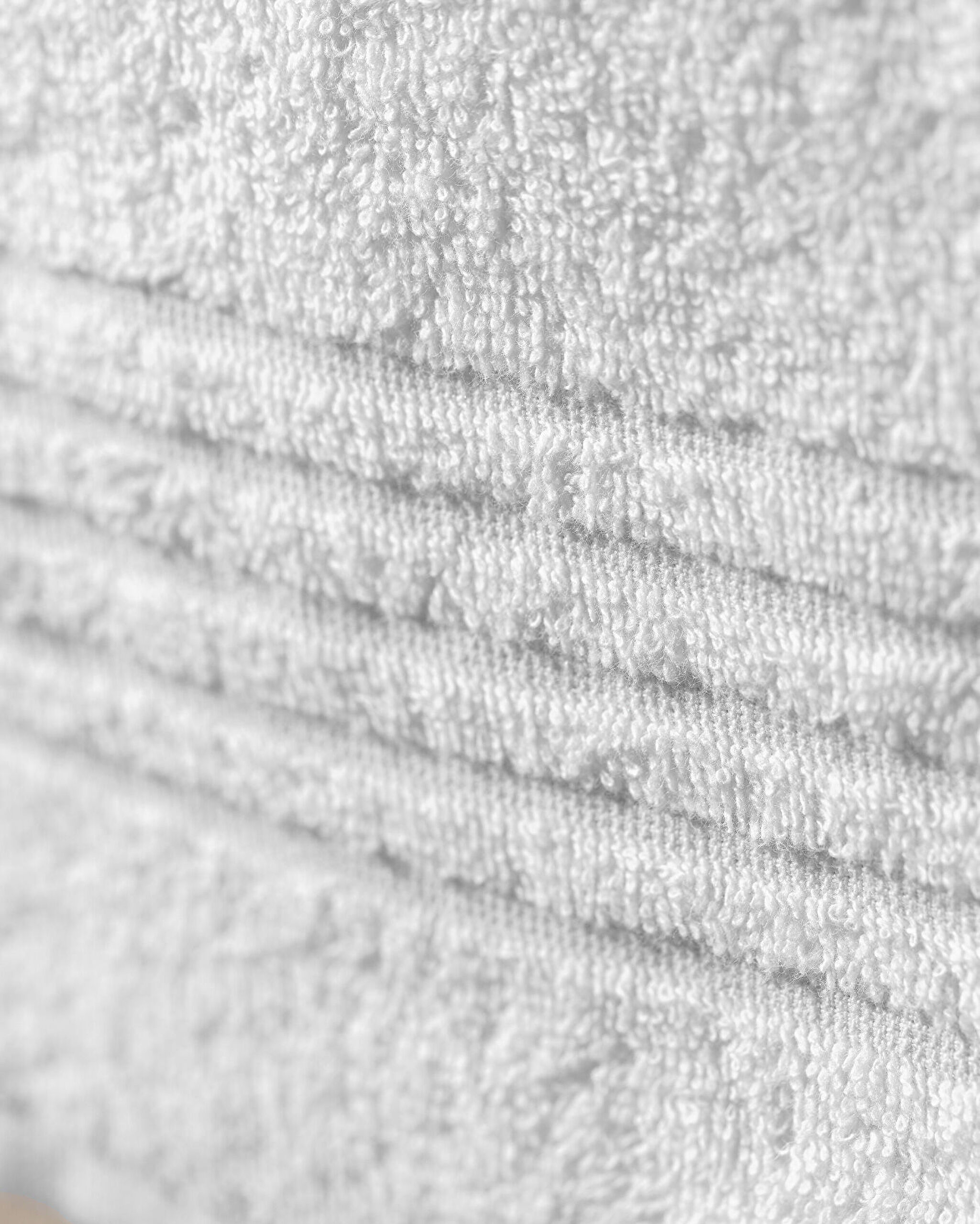 Derline Bath Towel - 2