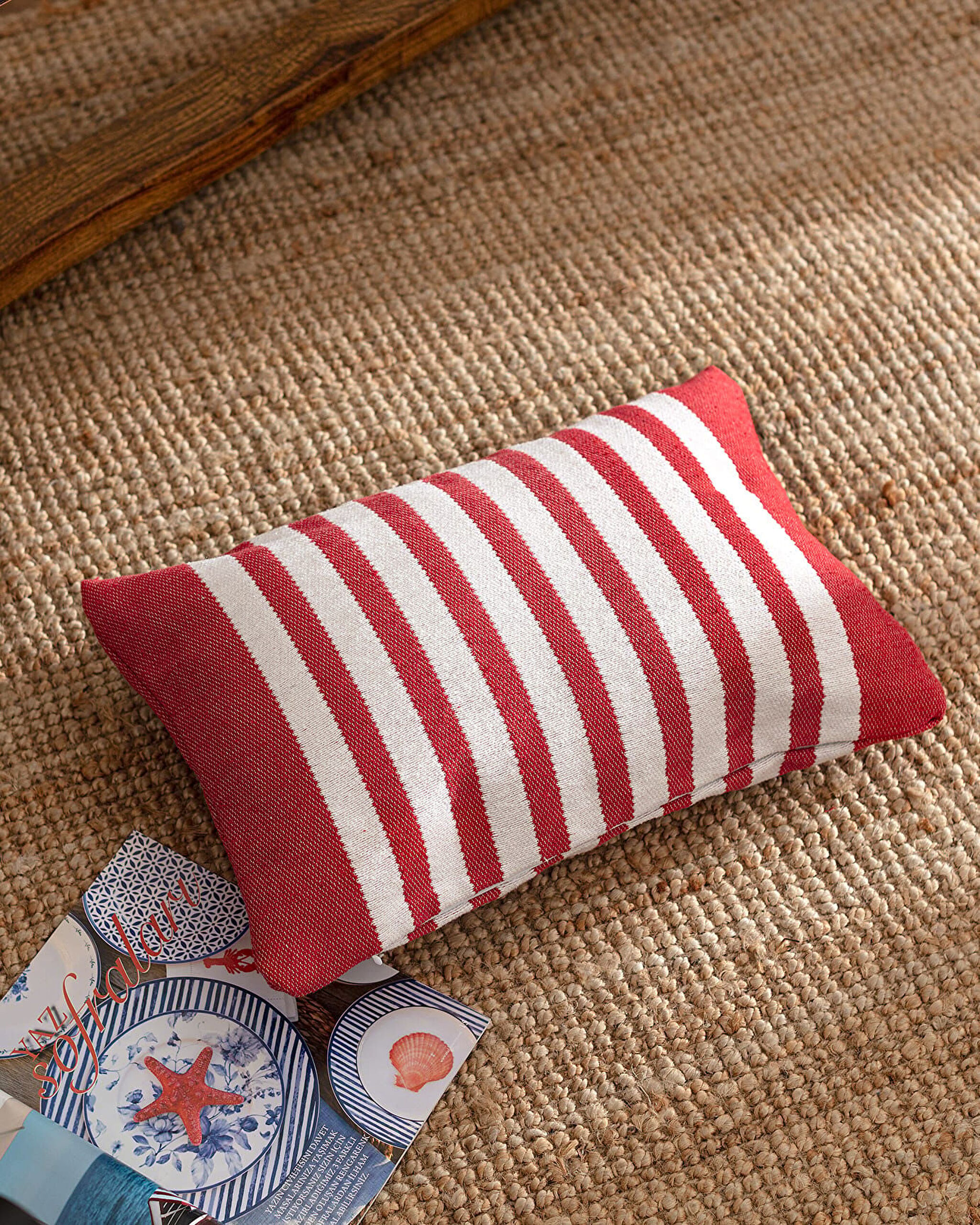 Taie d'oreiller à motif de roses - 0