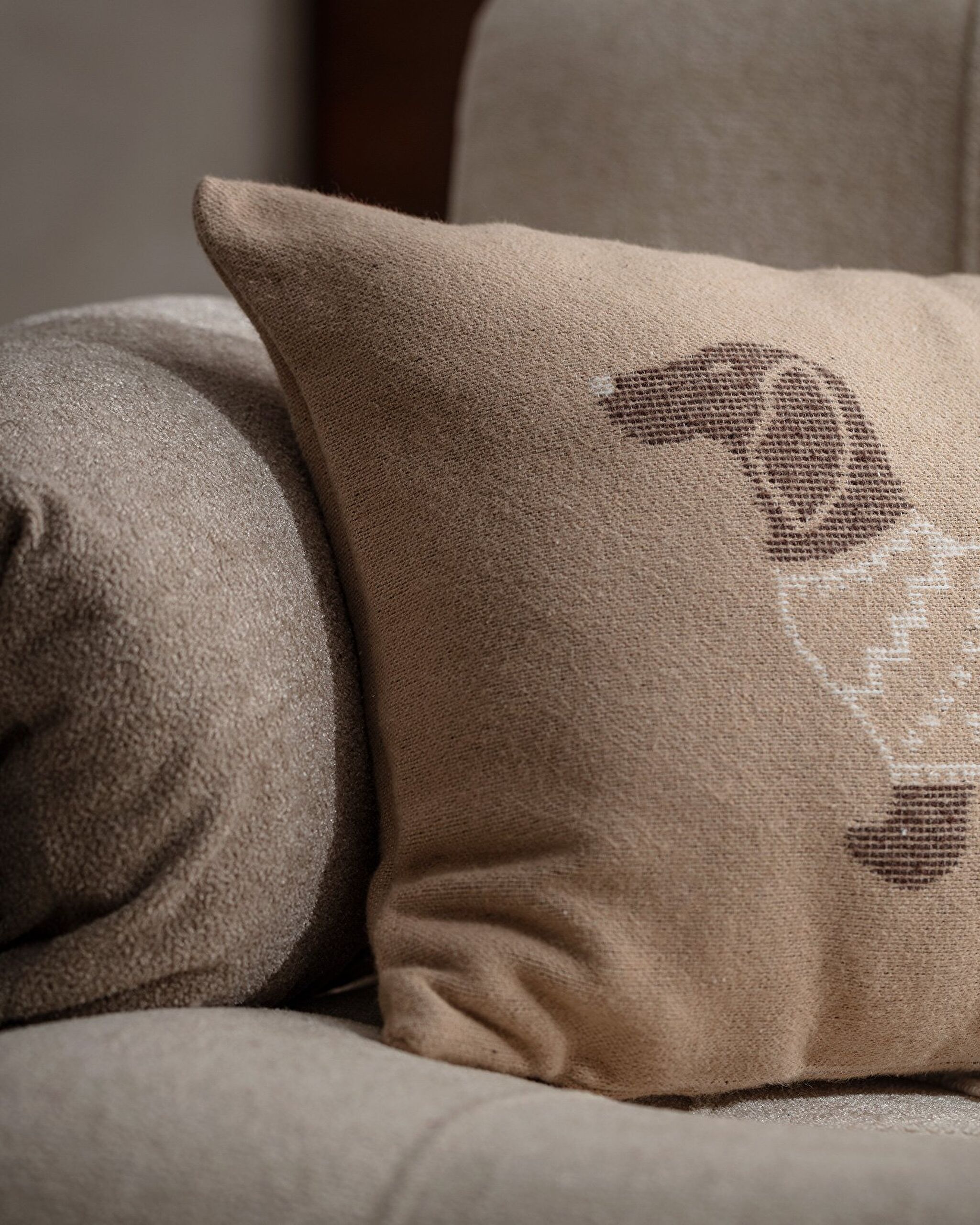 Liseré Kırlent Kılıfı - 2