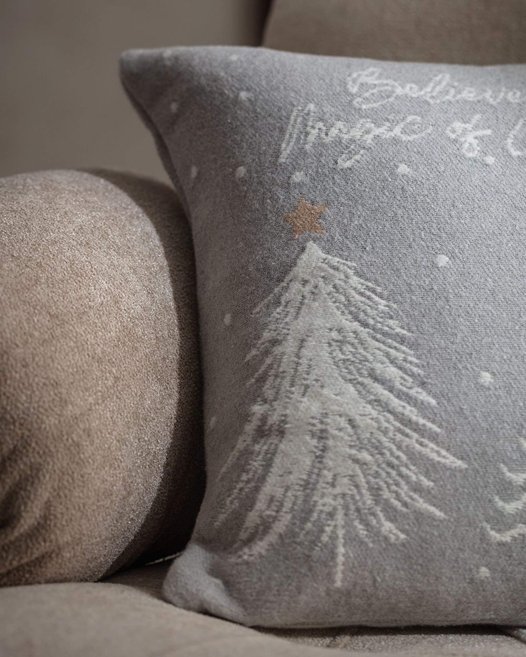 Névé Kırlent Kılıfı - 2