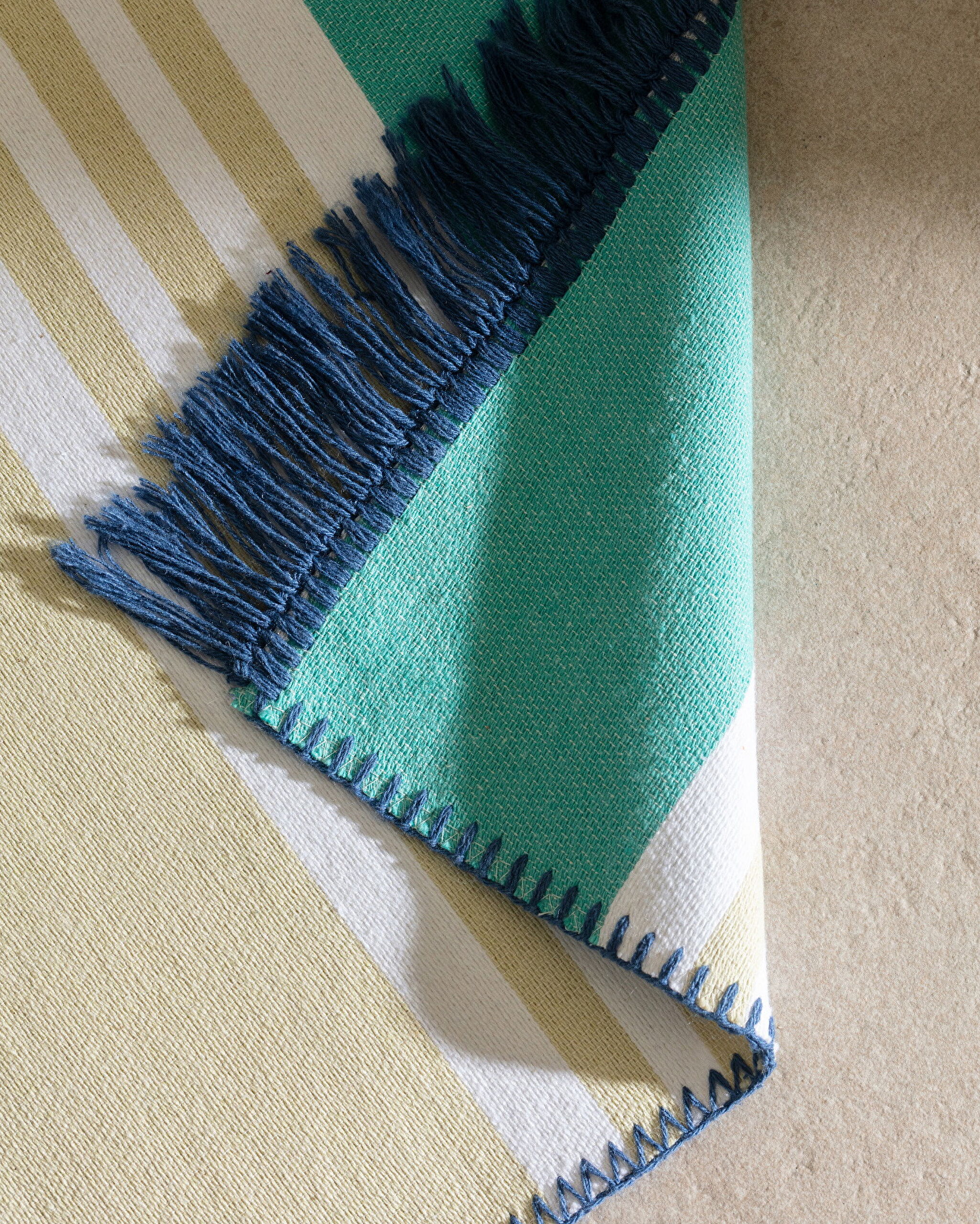 Chagnon Saçaklı Dokuma Kilim - 2