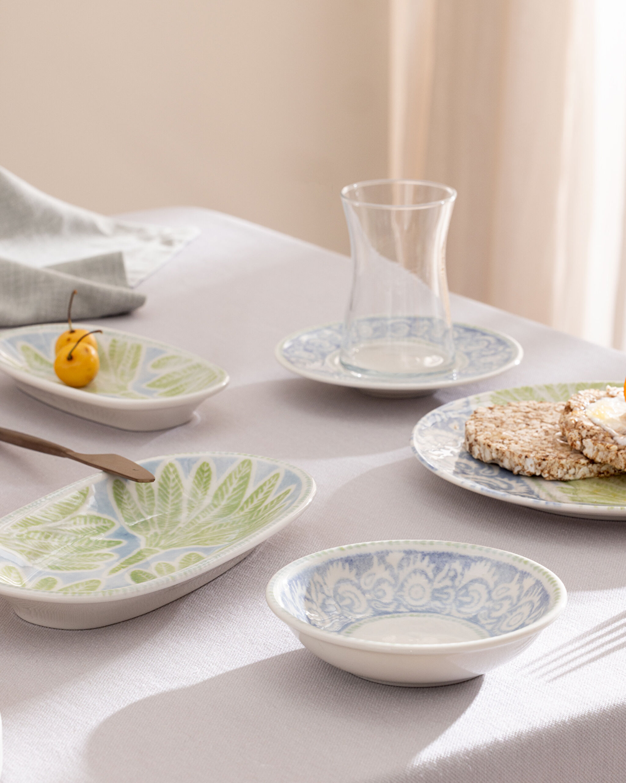 Manon 26 Piece Breakfast Set - 2