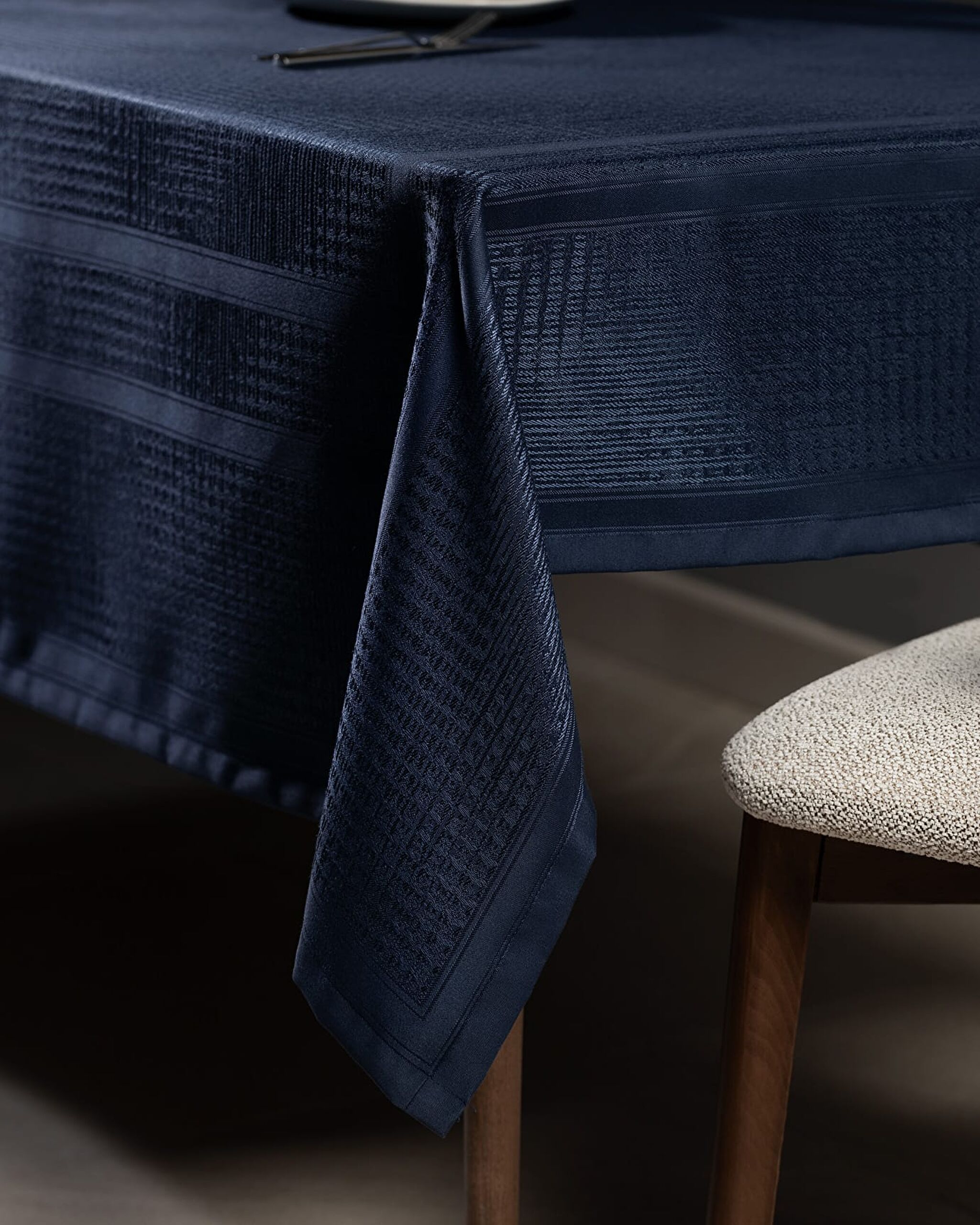 كلاريس مفرش المائدة - 3