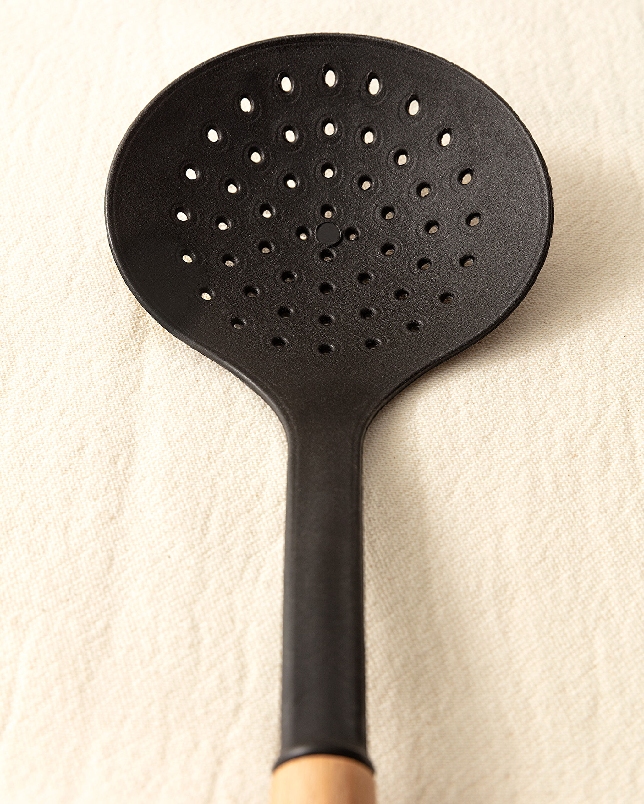 Garnet Serving Colander - 2