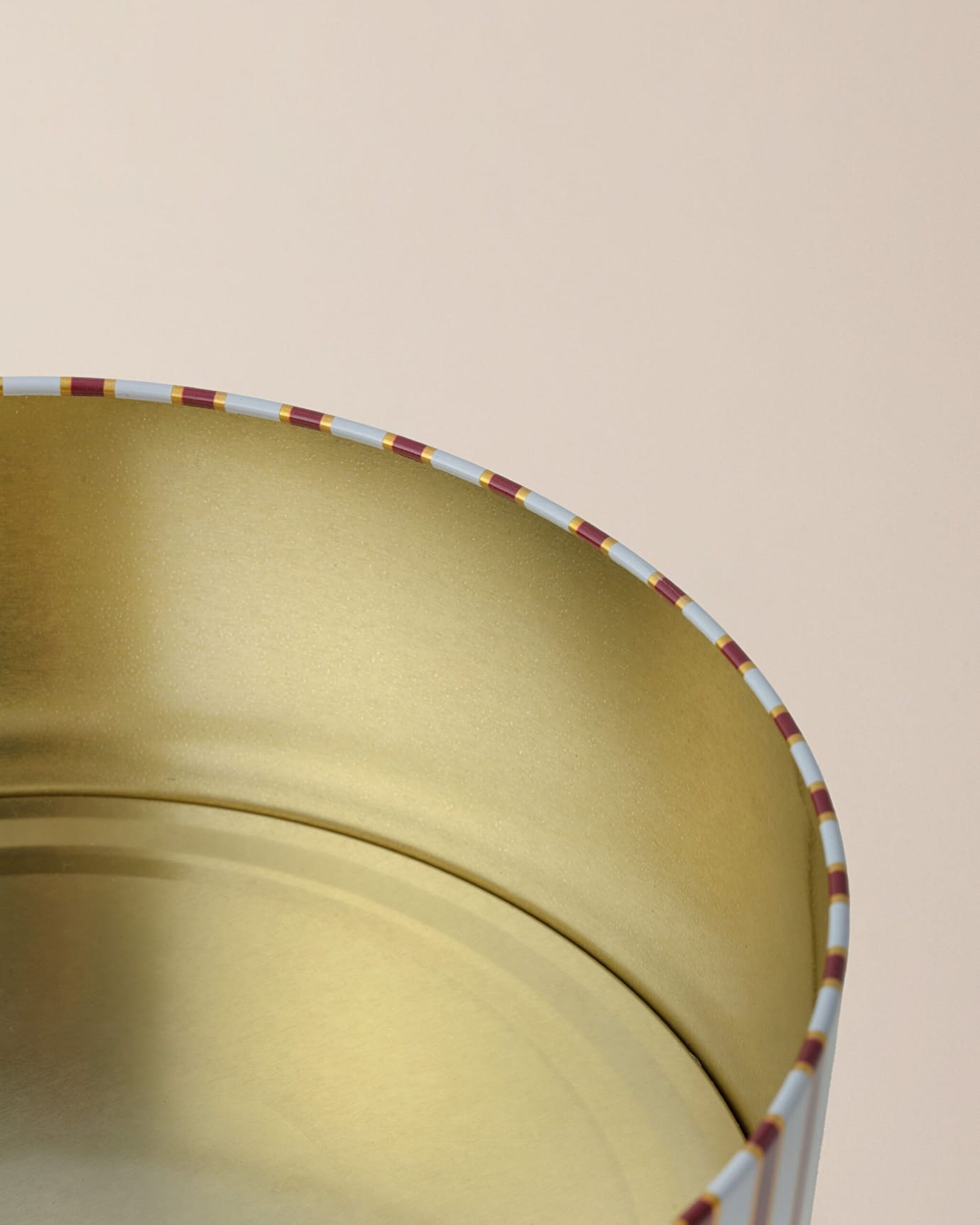 Chris Round Metal Box Medium - 7