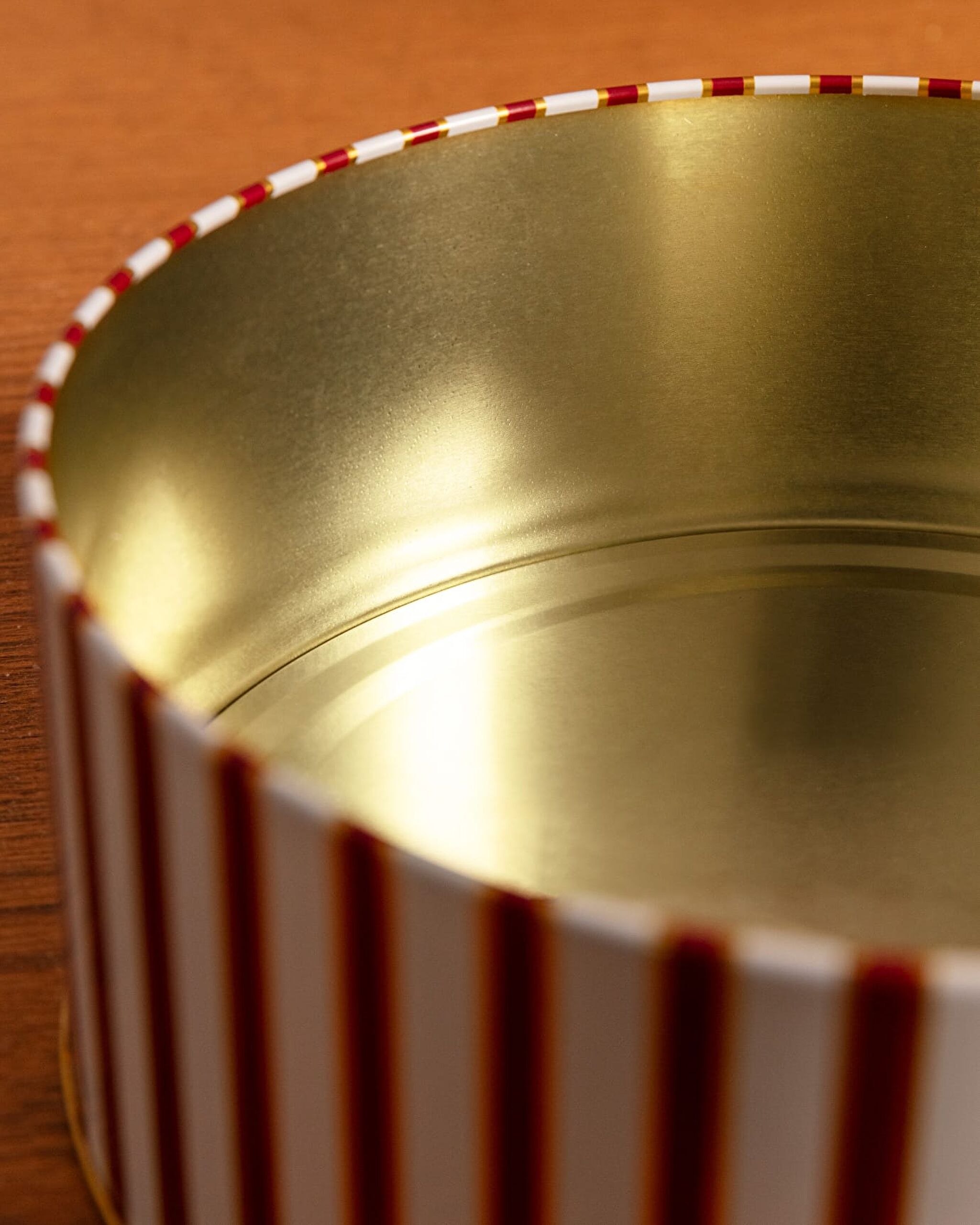 Chris Round Metal Box Medium - 3