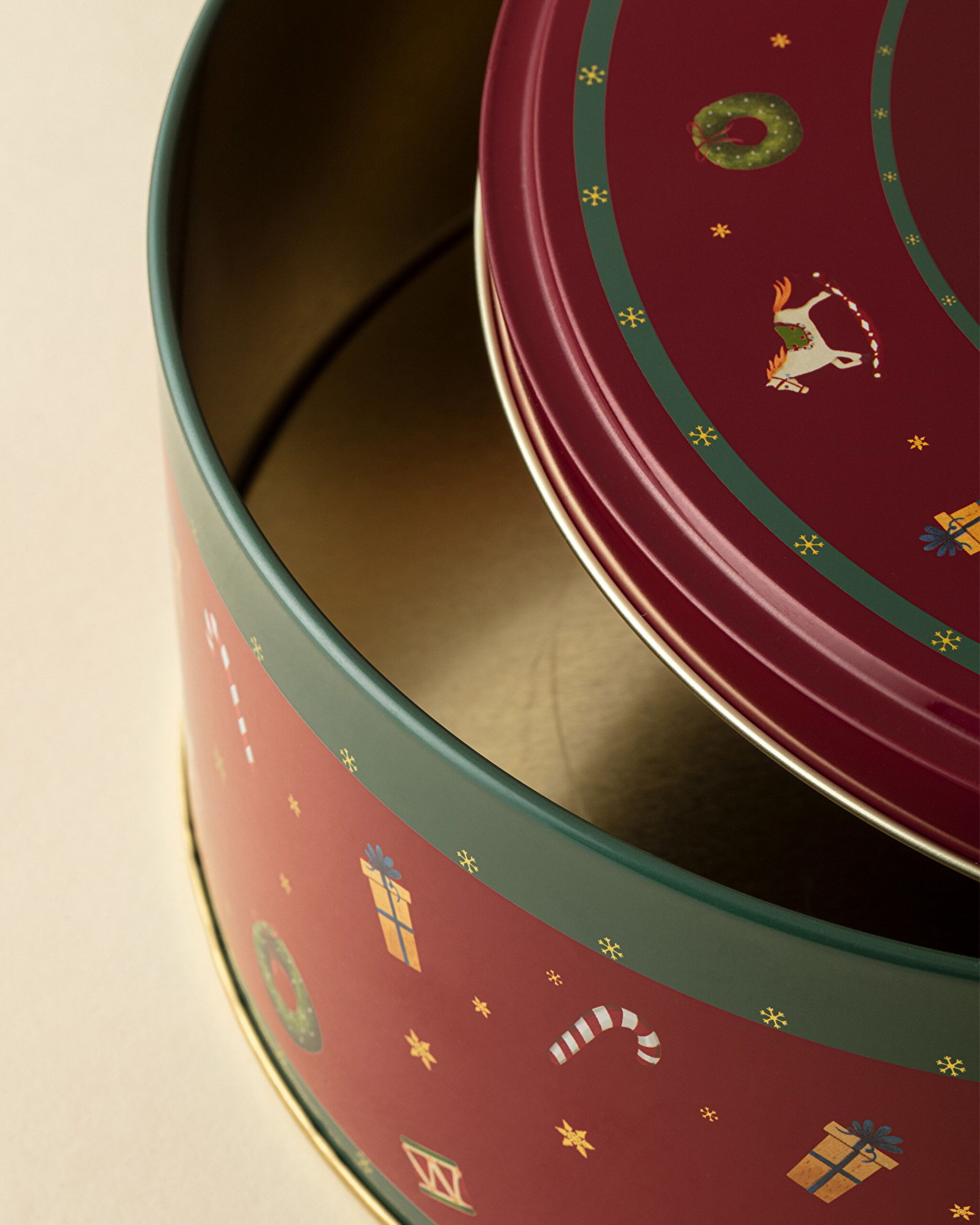 Bonni Ronde Metalen Doos - Klein Formaat - Rood - 8