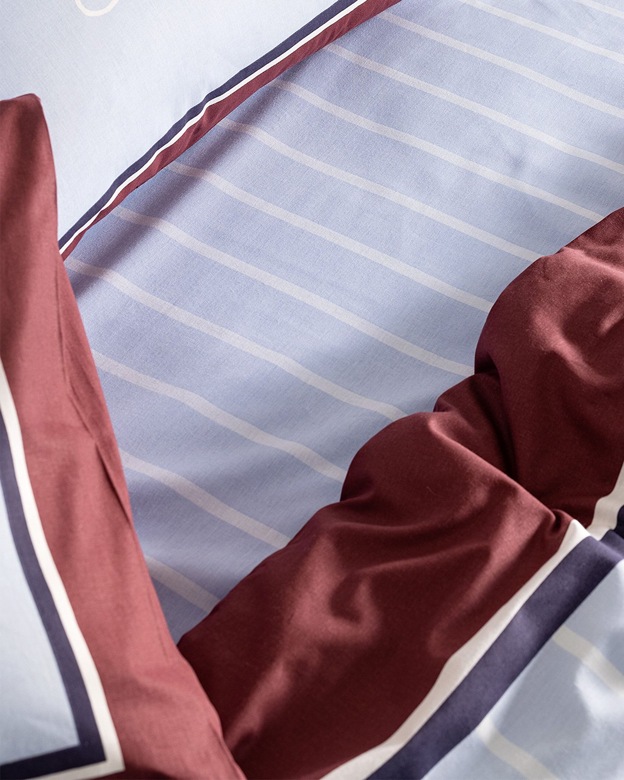 طقم غطاء لحاف مطبوع من فارس بير دبل رانفورس - 4