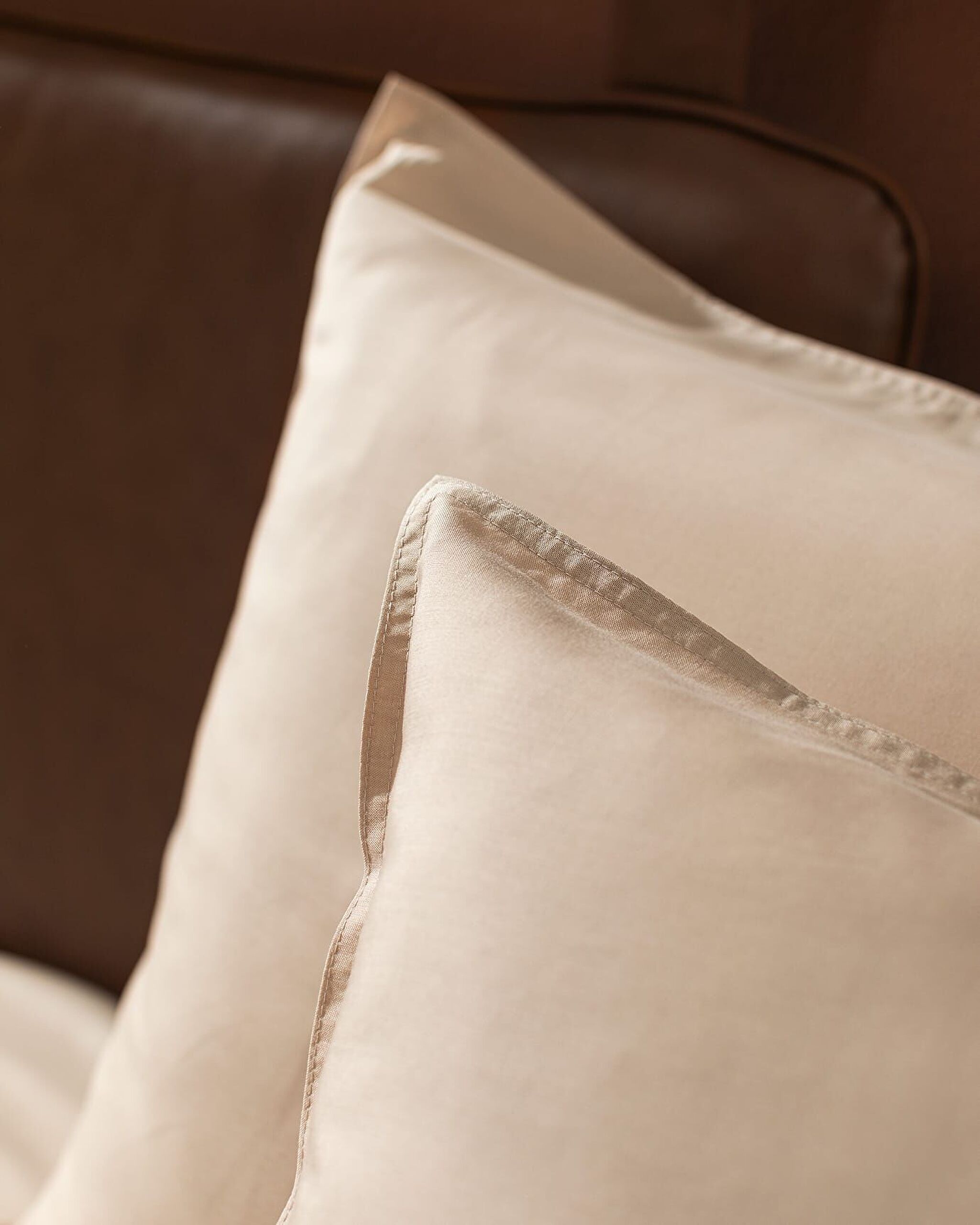 Loire Family Size Duvet Cover Set-tencel - 4