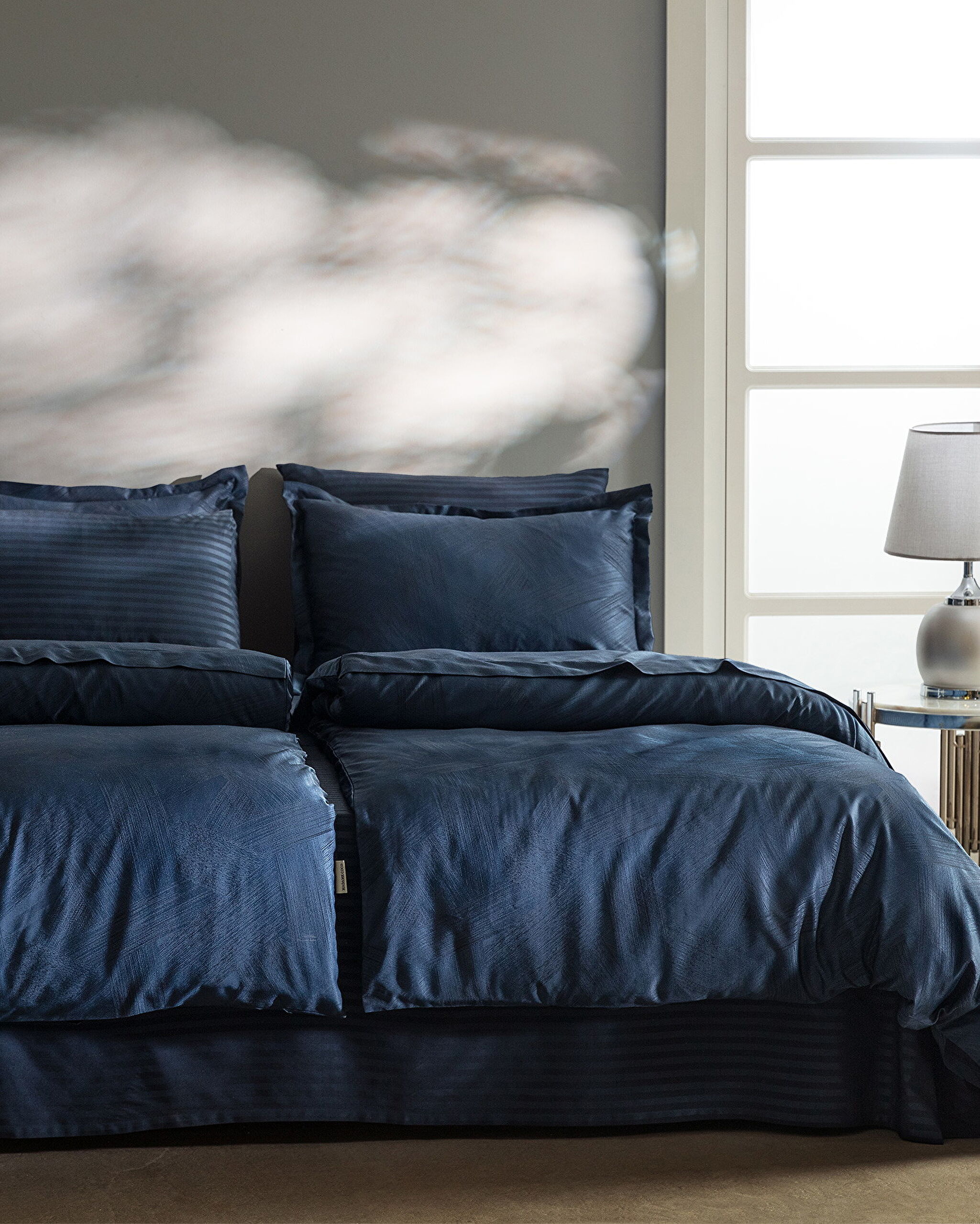 Ensemble de housse de couette en satin jacquard taille familiale Dreux - 0