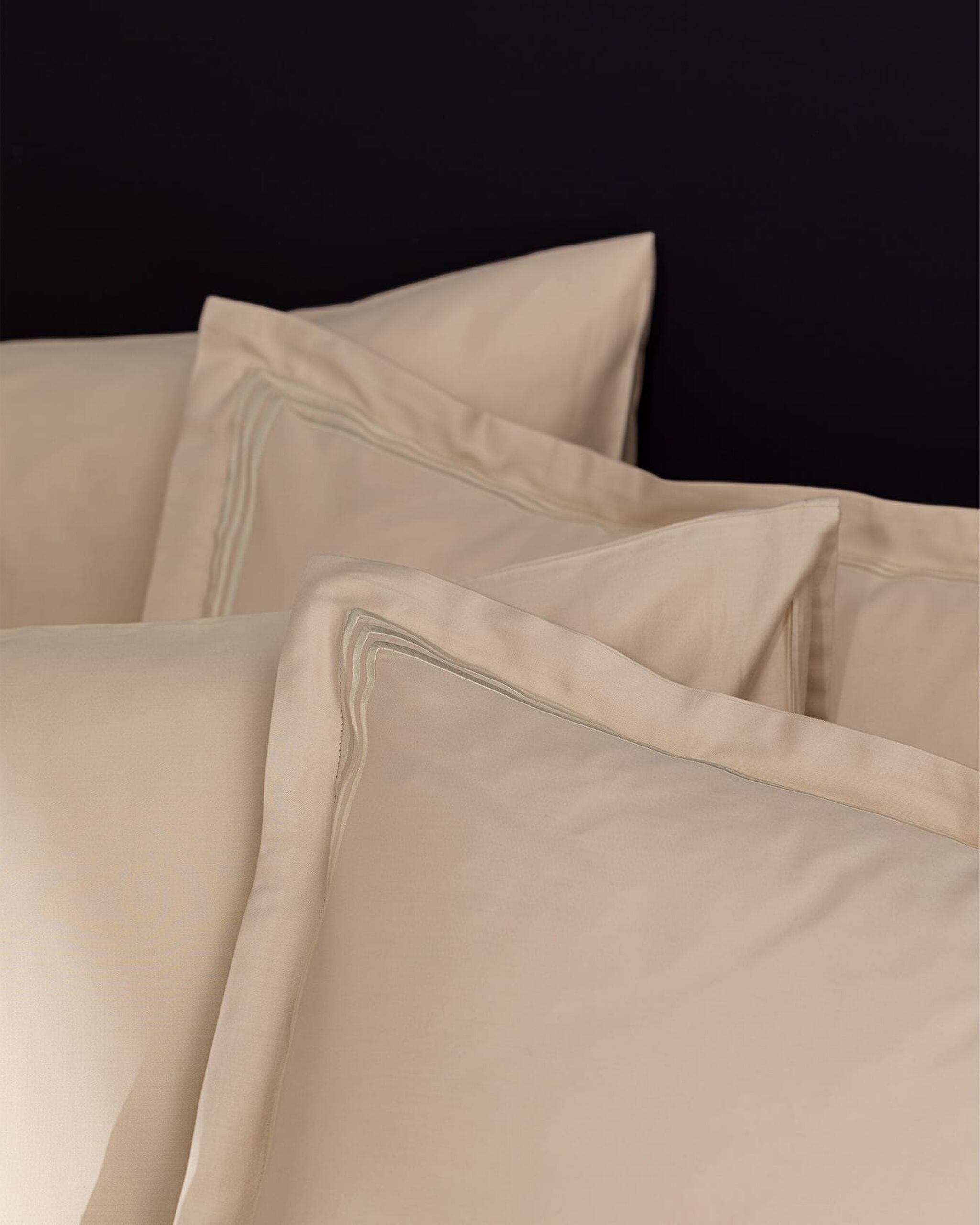 Clarette Family Size Bamboo Satin Duvet Cover Set - 3