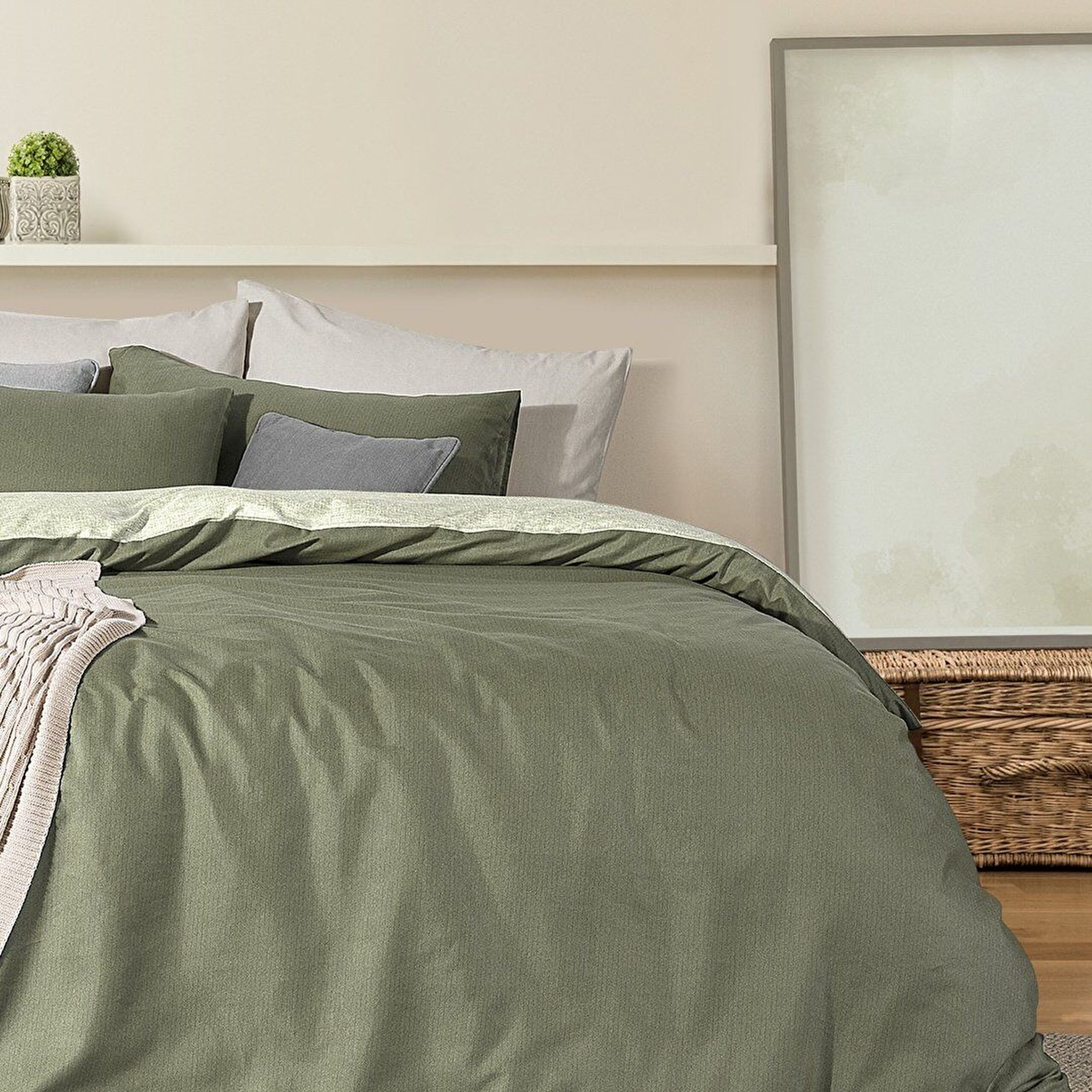 Cher Family Size Duvet Cover Set - 0