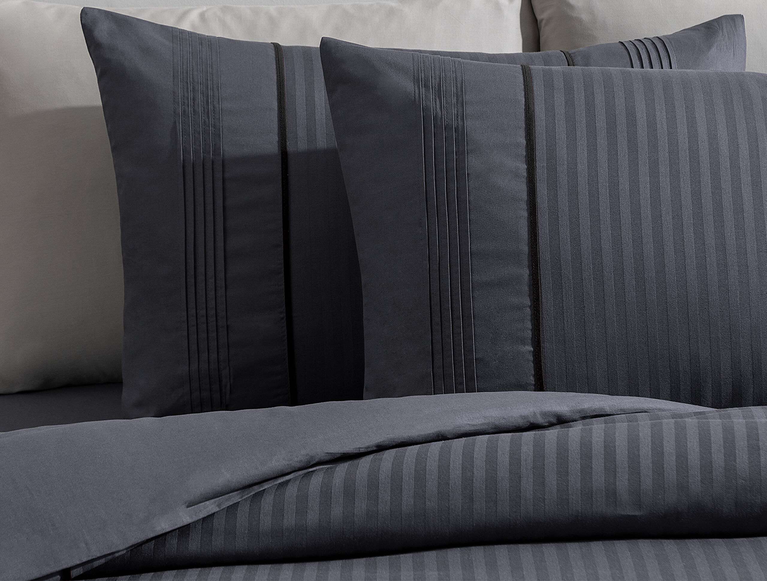 Mousse Geripptes Bettbezug-Set, Kingsize, Dunkelgrau - 3
