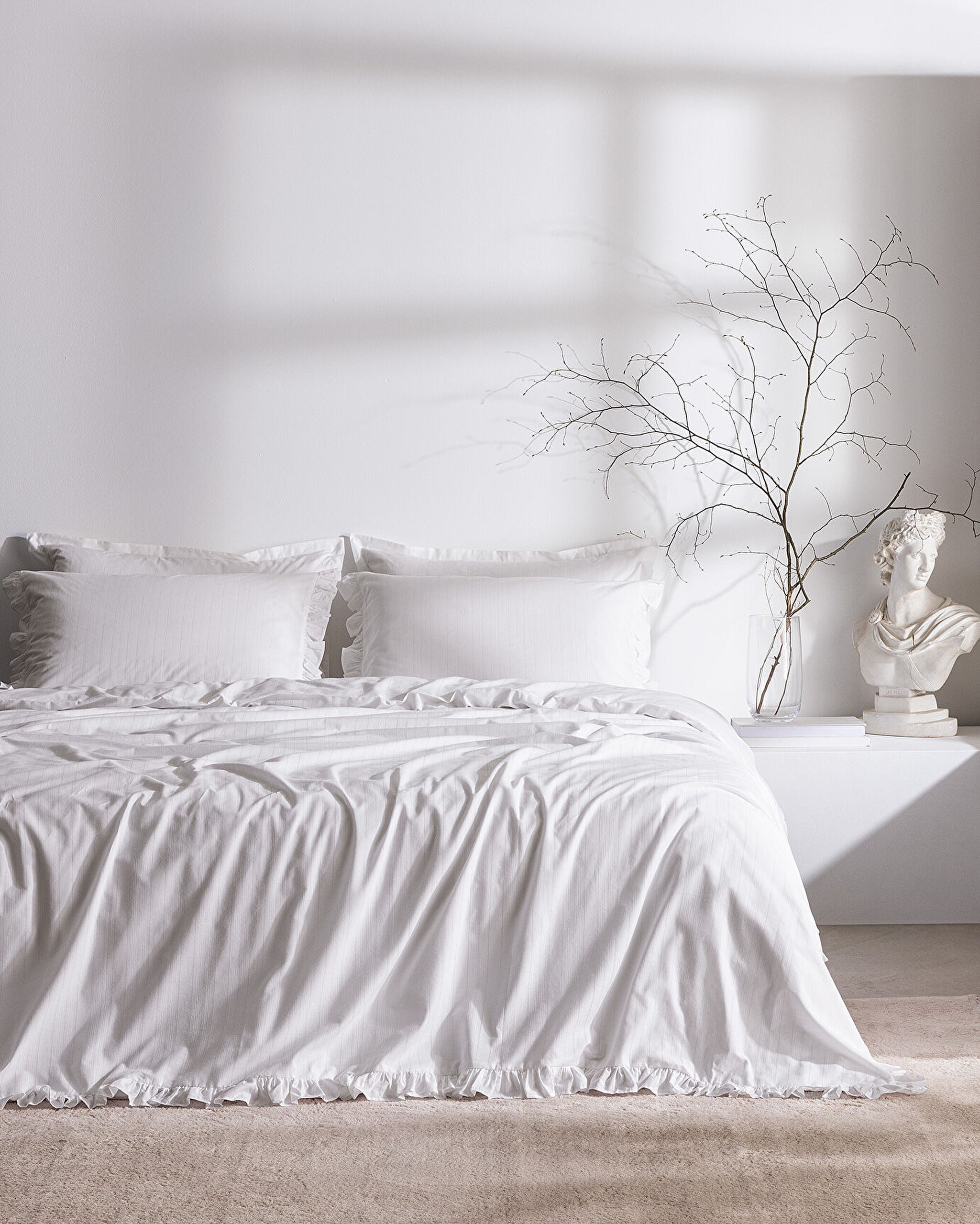 Julien King Size Duvet Cover Set - 0