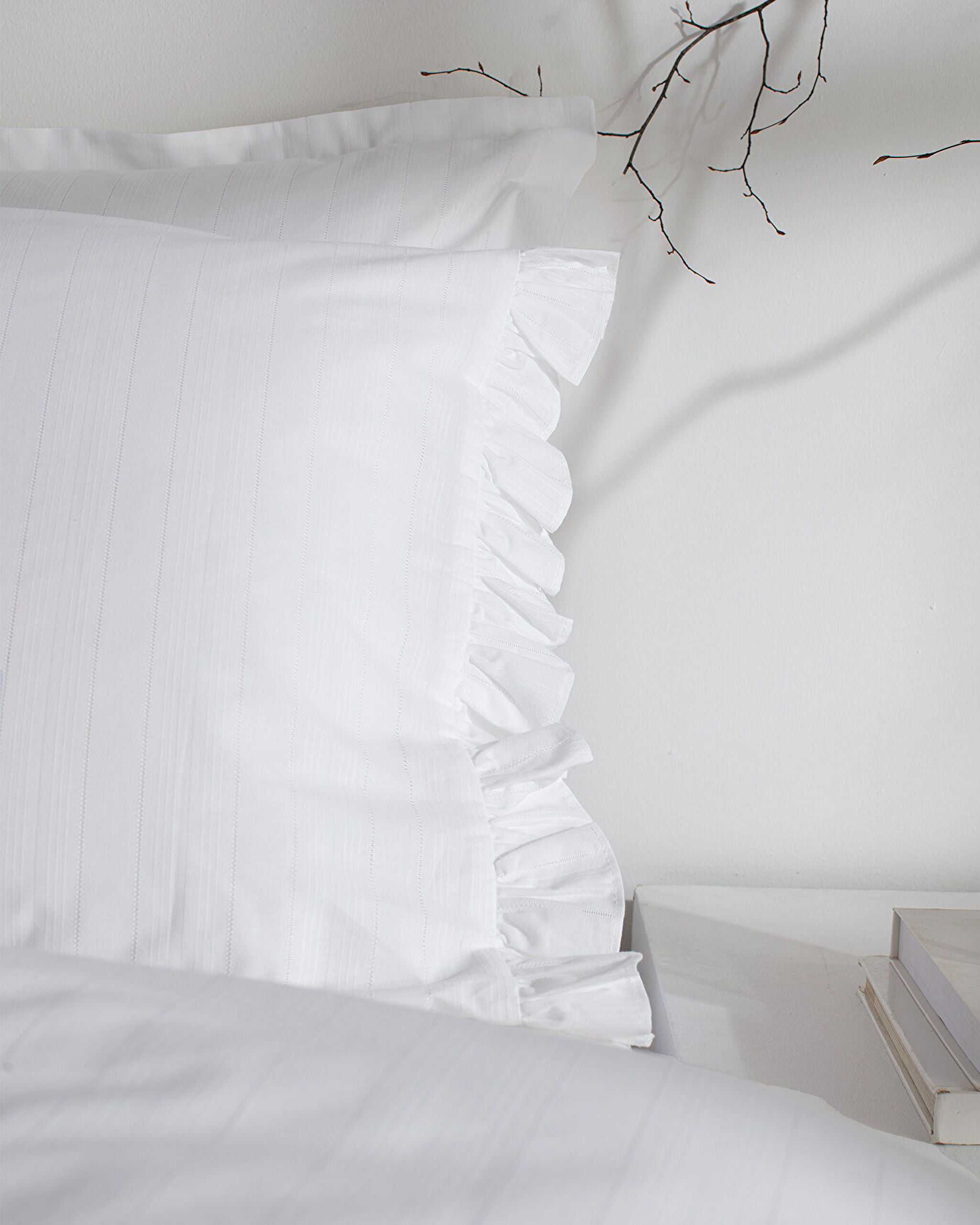 Julien King Size Duvet Cover Set - 4