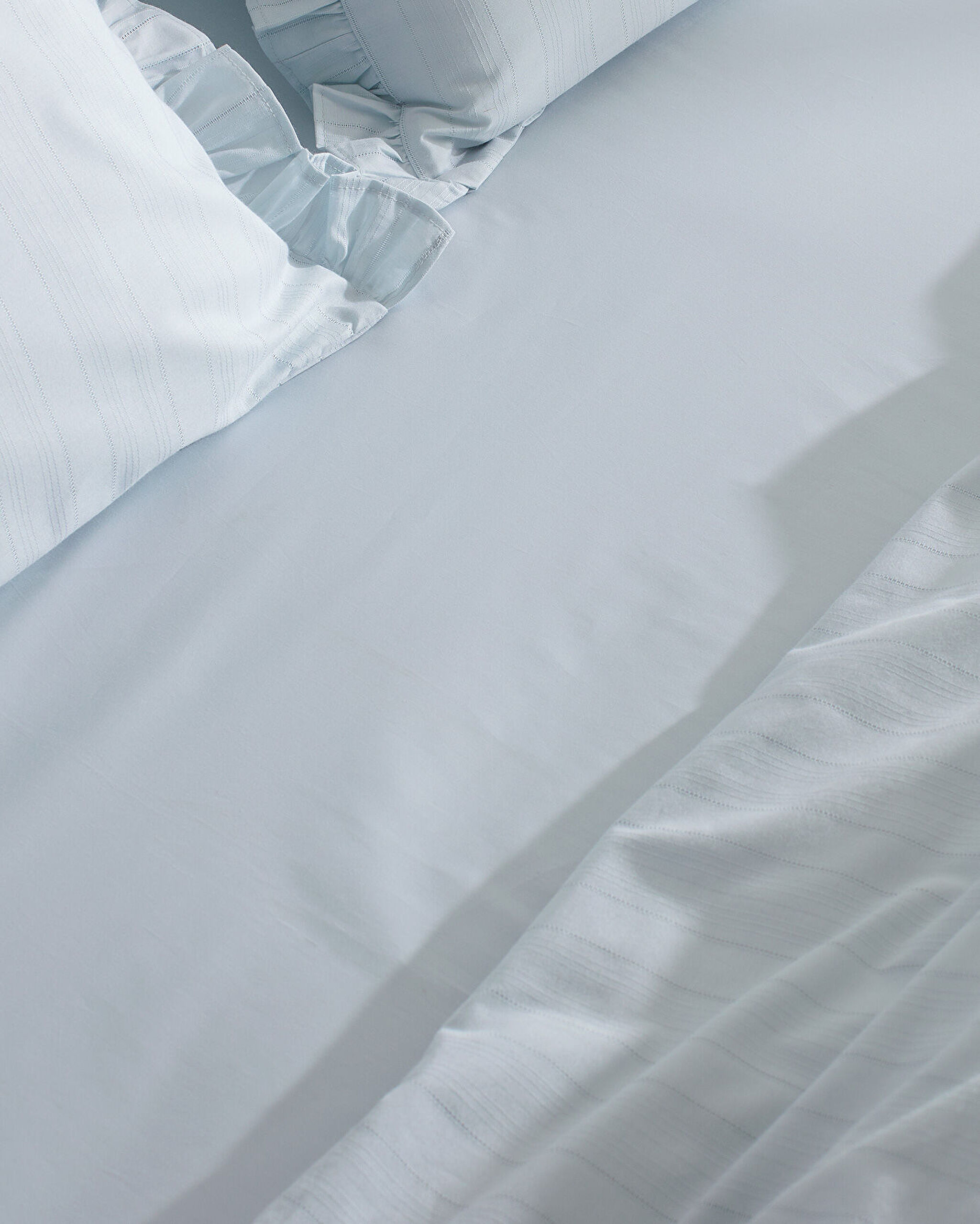 Julien King Size Fırfırlı Nevresim Takımı - 4