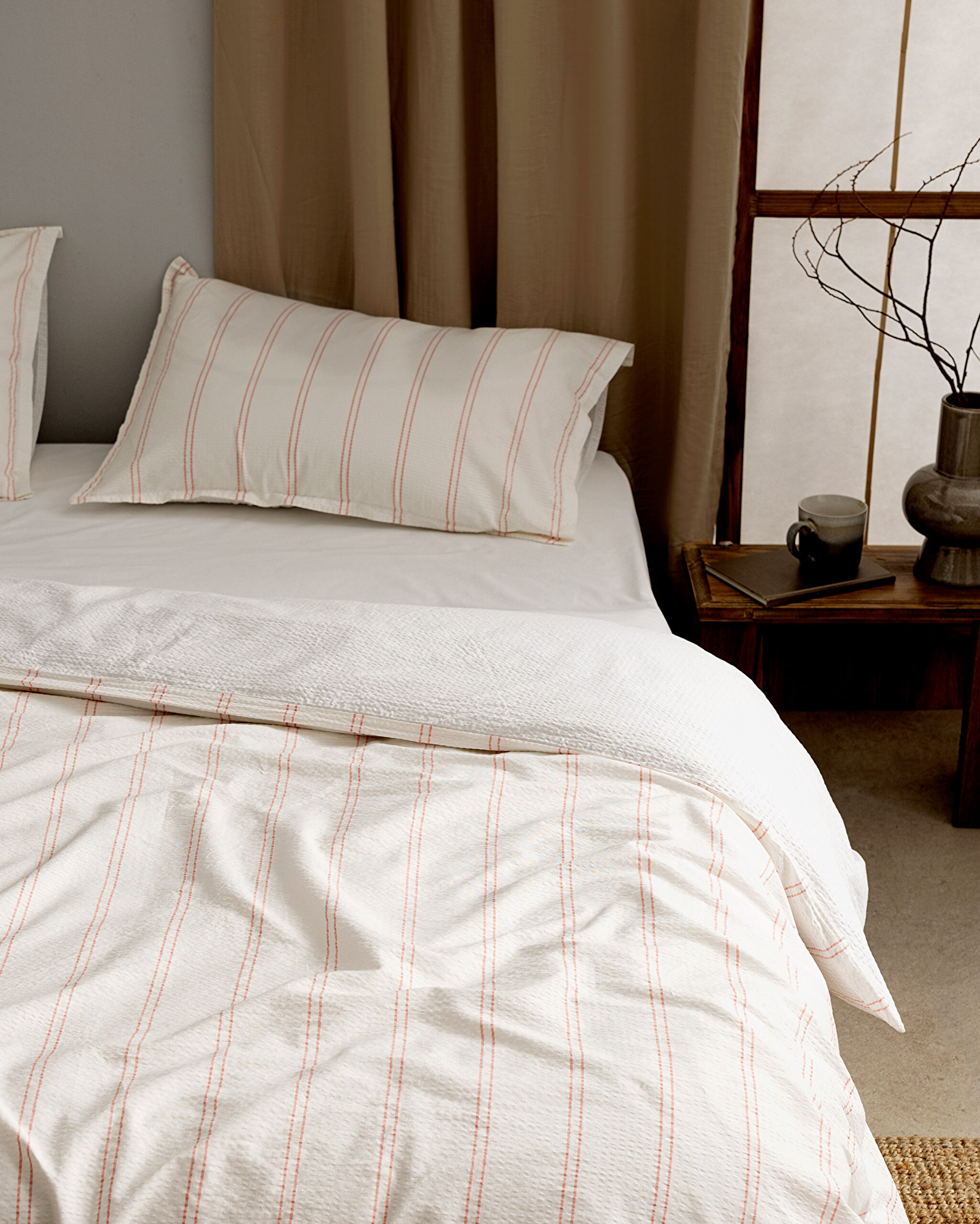 Ensemble de housse de couette en seersucker lavé 100 % coton à rayures Linda pour très grand lit - B - 2