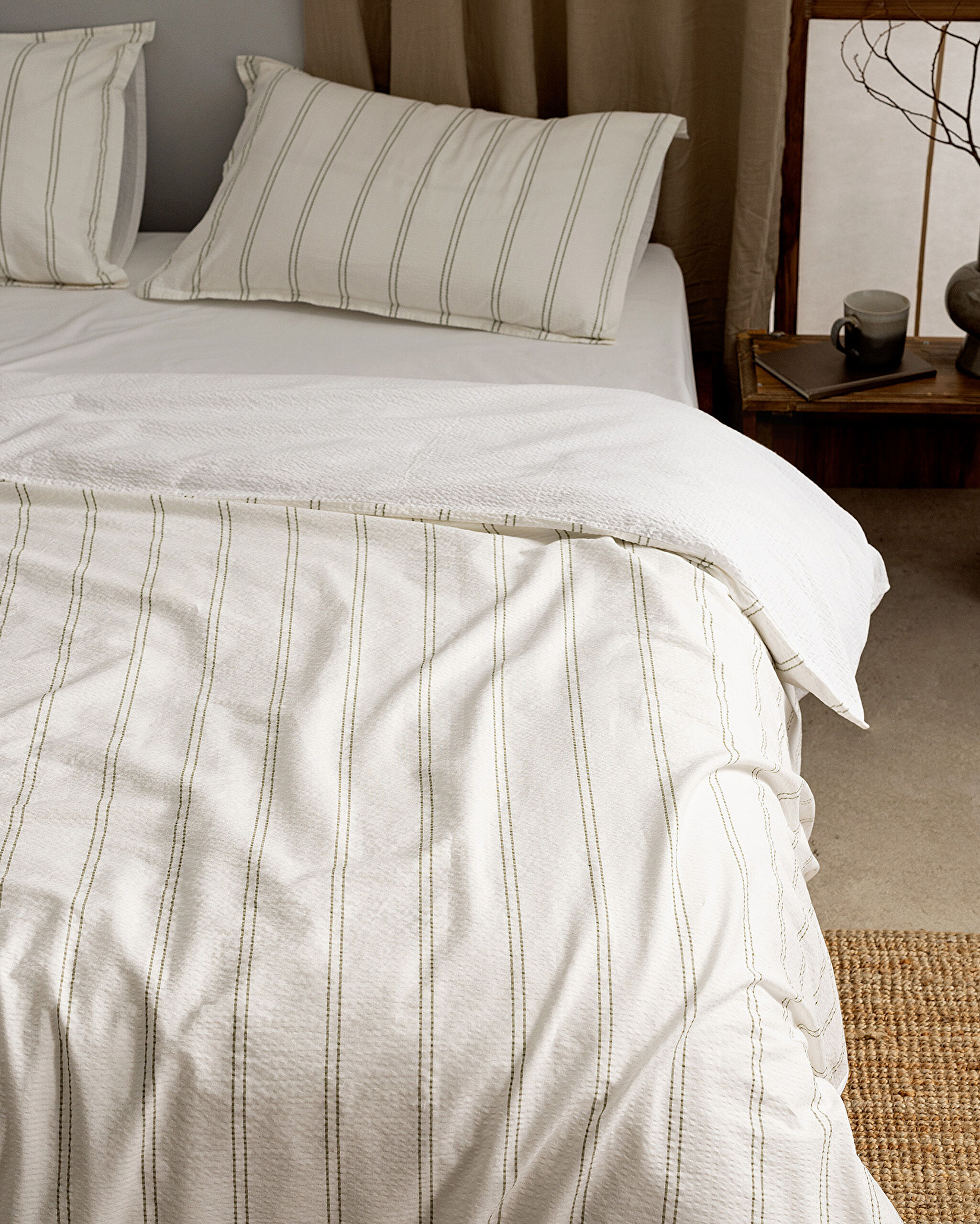 Ensemble de housse de couette en seersucker lavé 100 % coton à rayures Linda pour très grand lit - B - 2