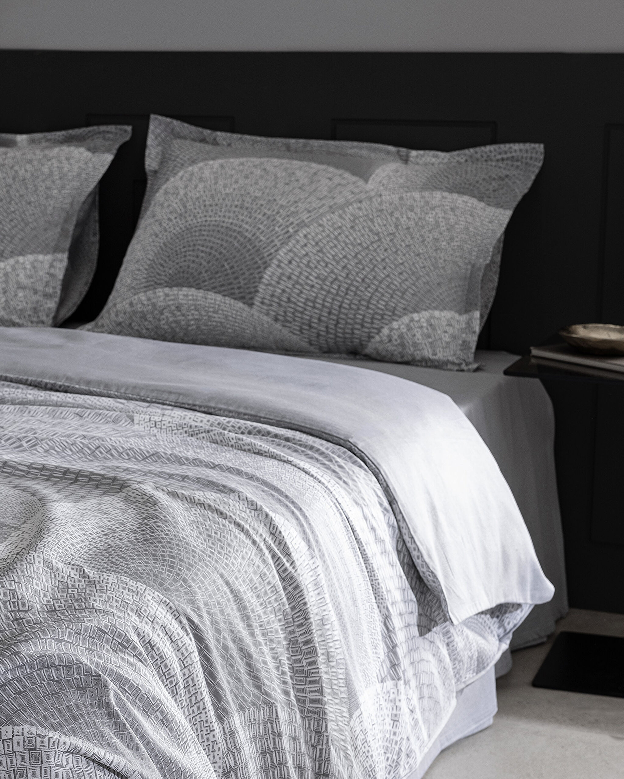 Parure de lit Rochelle King Size 100 % satin de coton imprimé - Gris - 3