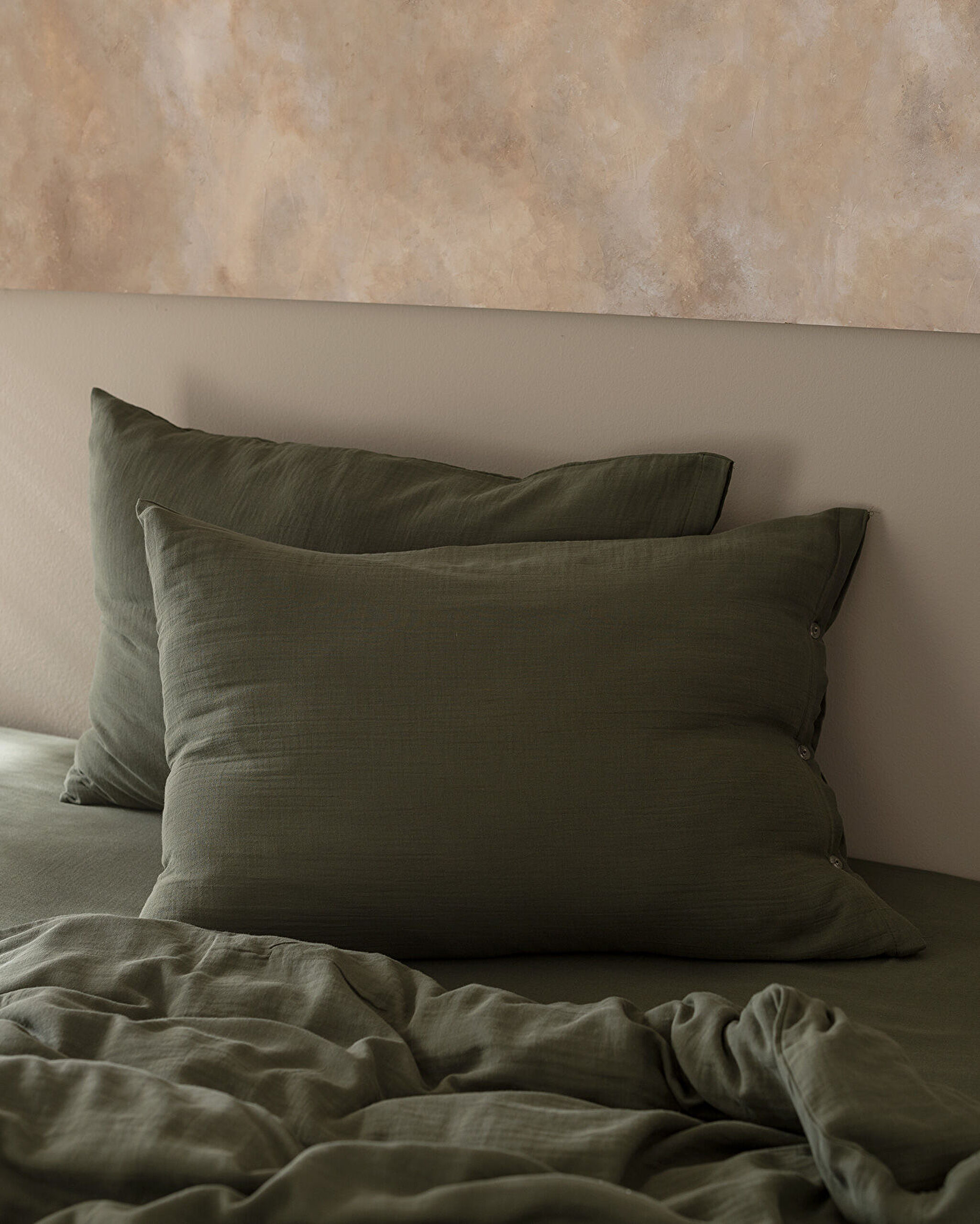 Marla Muslin King Size Duvet Cover Set - Fitted - 5