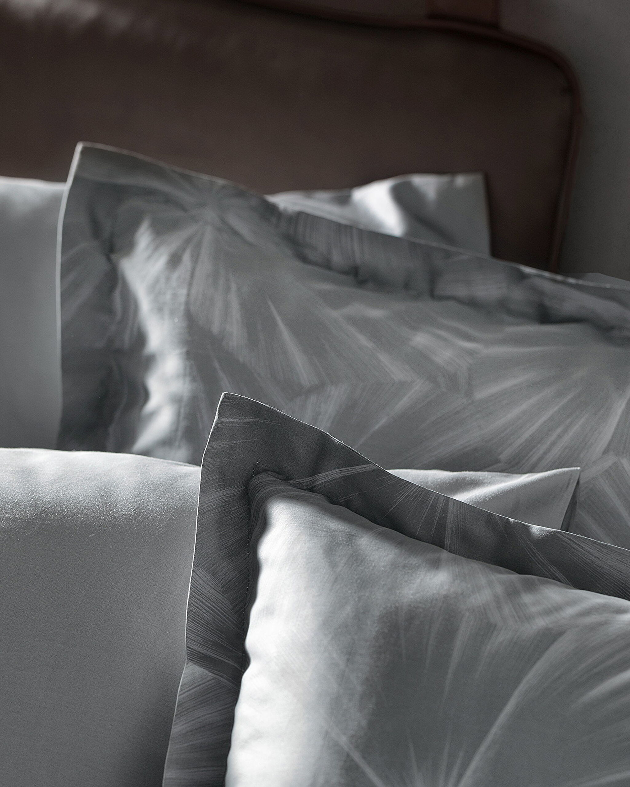 Parure de lit Padget King Size imprimée en satin 300 fils - 3