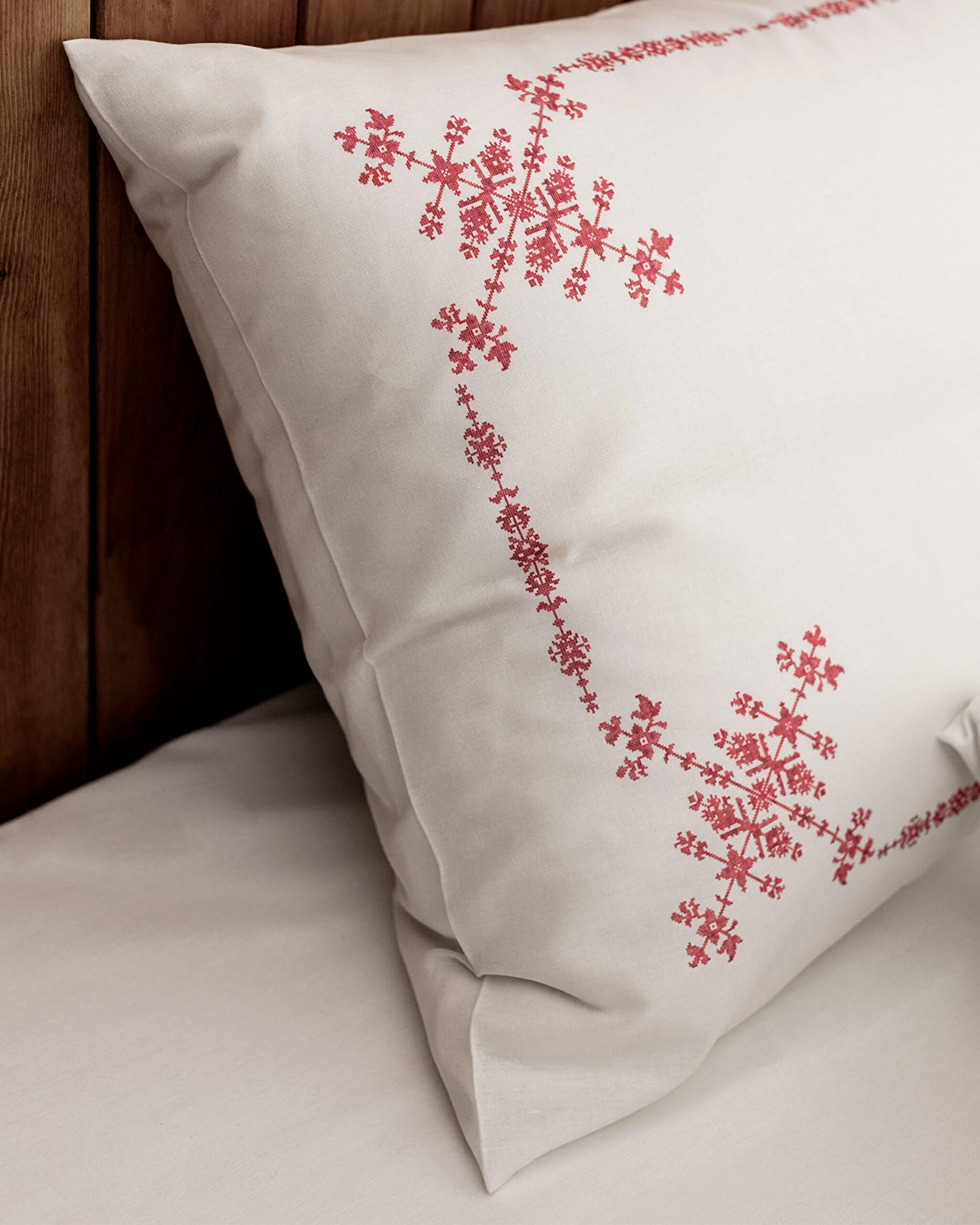 Ruse King Size 100% Cotton Duvet Cover Set - Red - 4