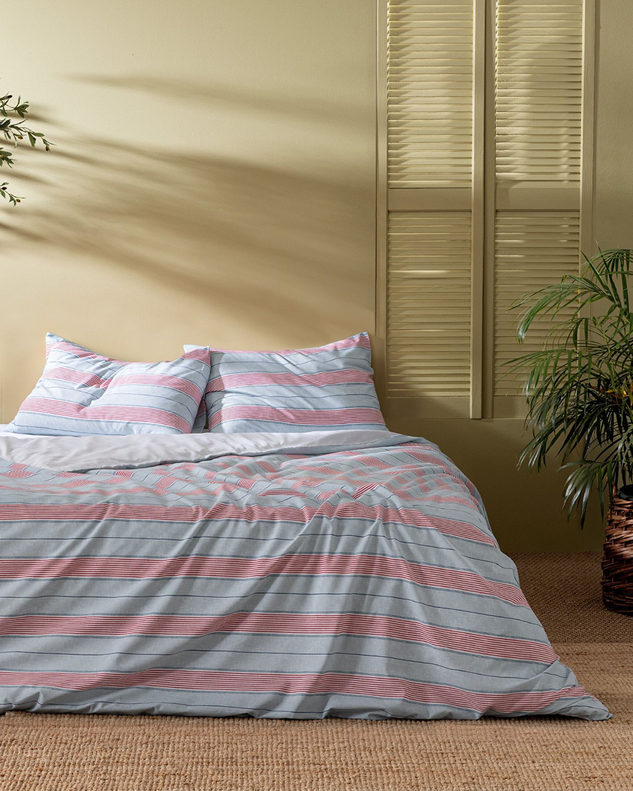 Ensemble de housse de couette imprimé Marc King Size - 0