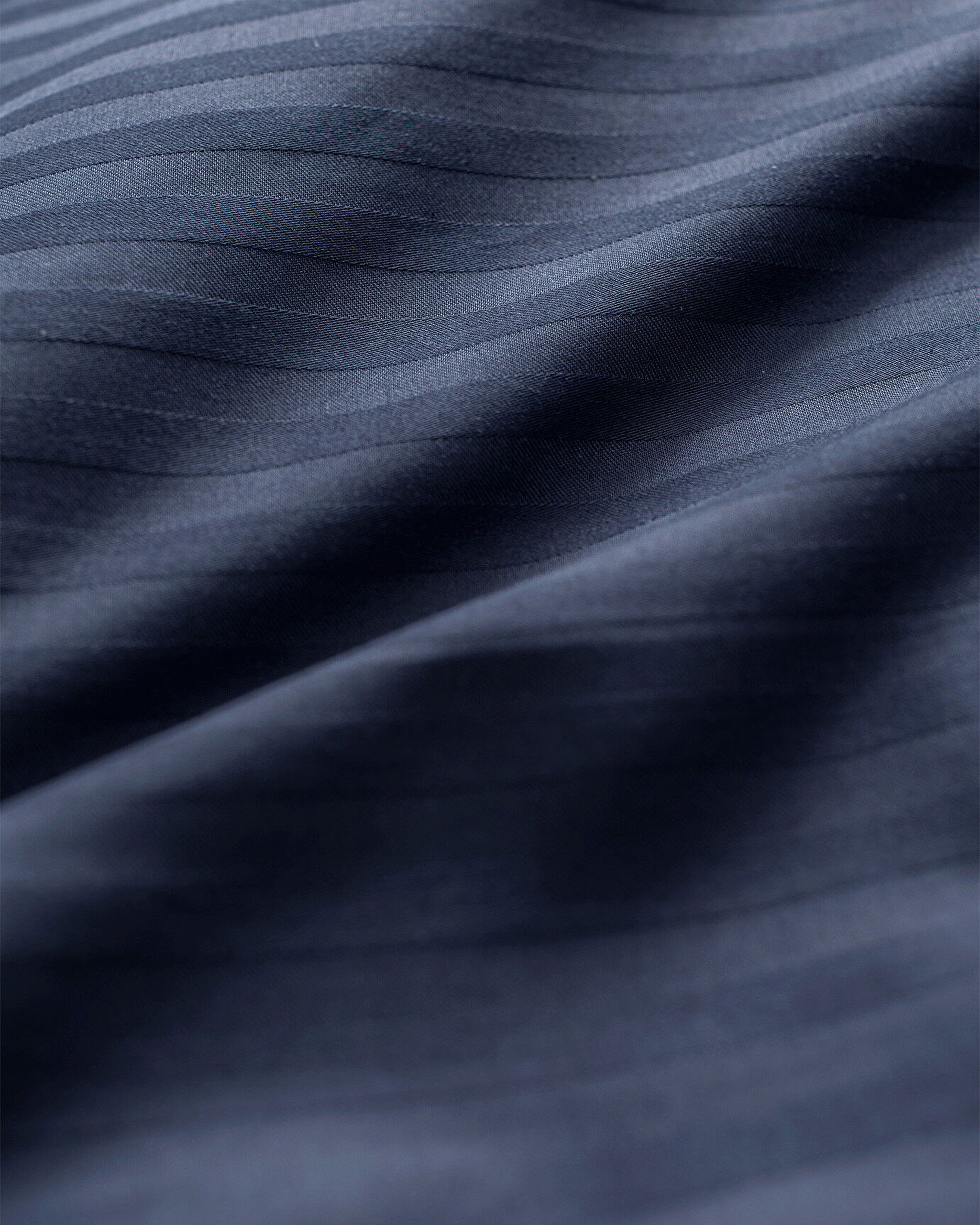 Elicia King Size Striped Satin Duvet Cover Set - 4