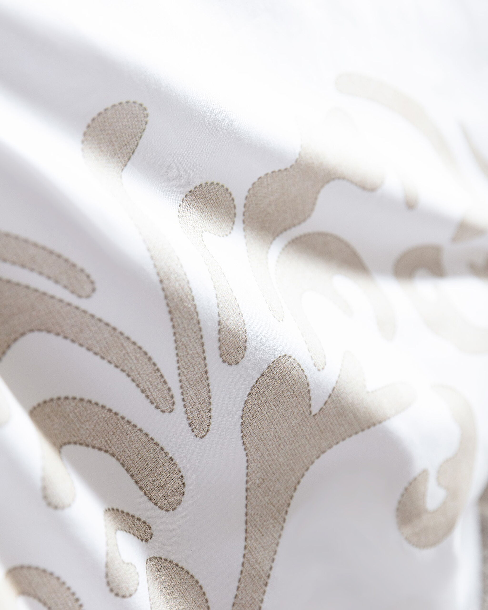 Gene Family Size Duvet Cover Set - Beige - 2